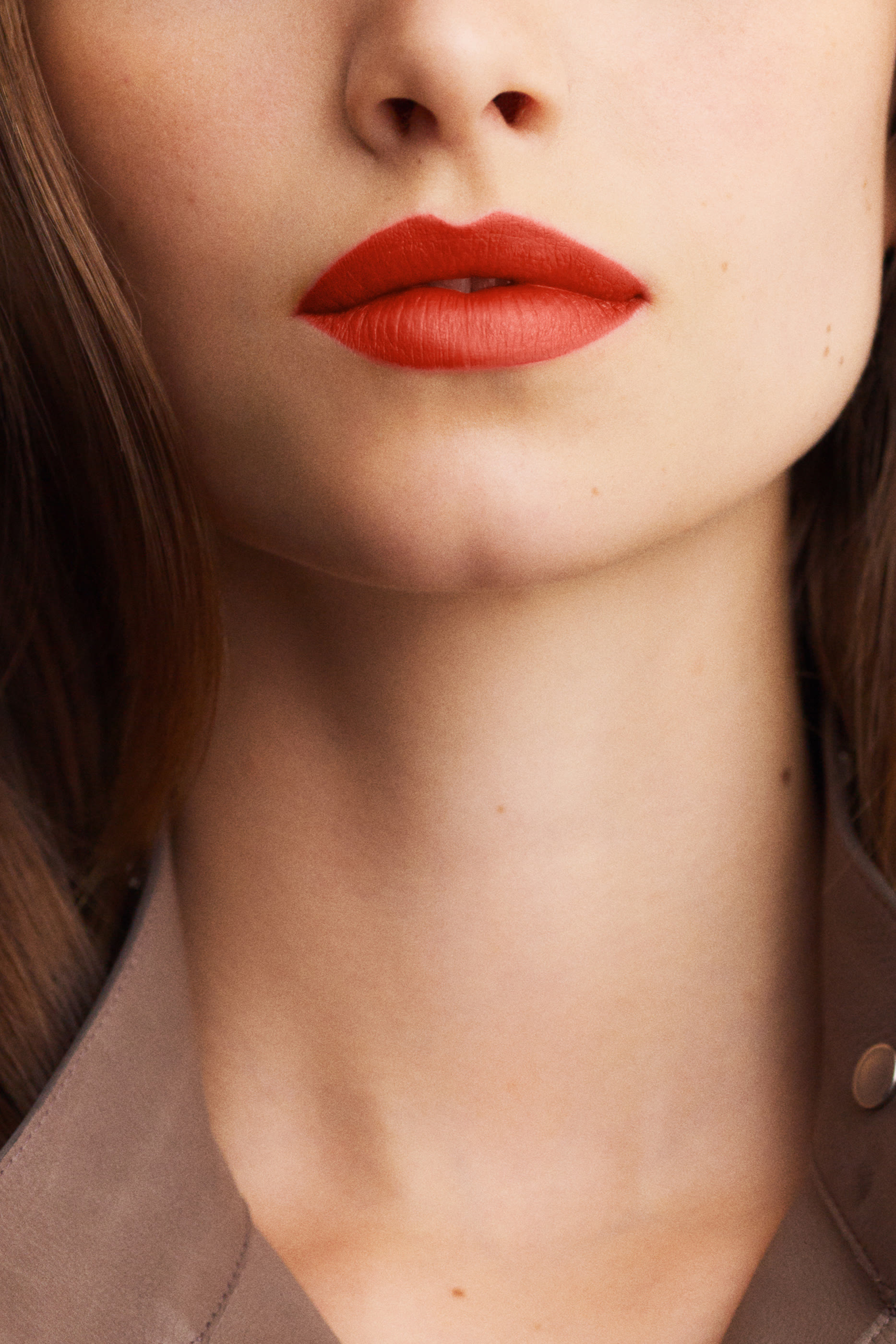 مجموعة أحمر الشفاه Rouge Herm&egrave;s,أحمر شفاه بتركيبة مات غير لامع، إصدار محدود, البرتقالي الوهّاج