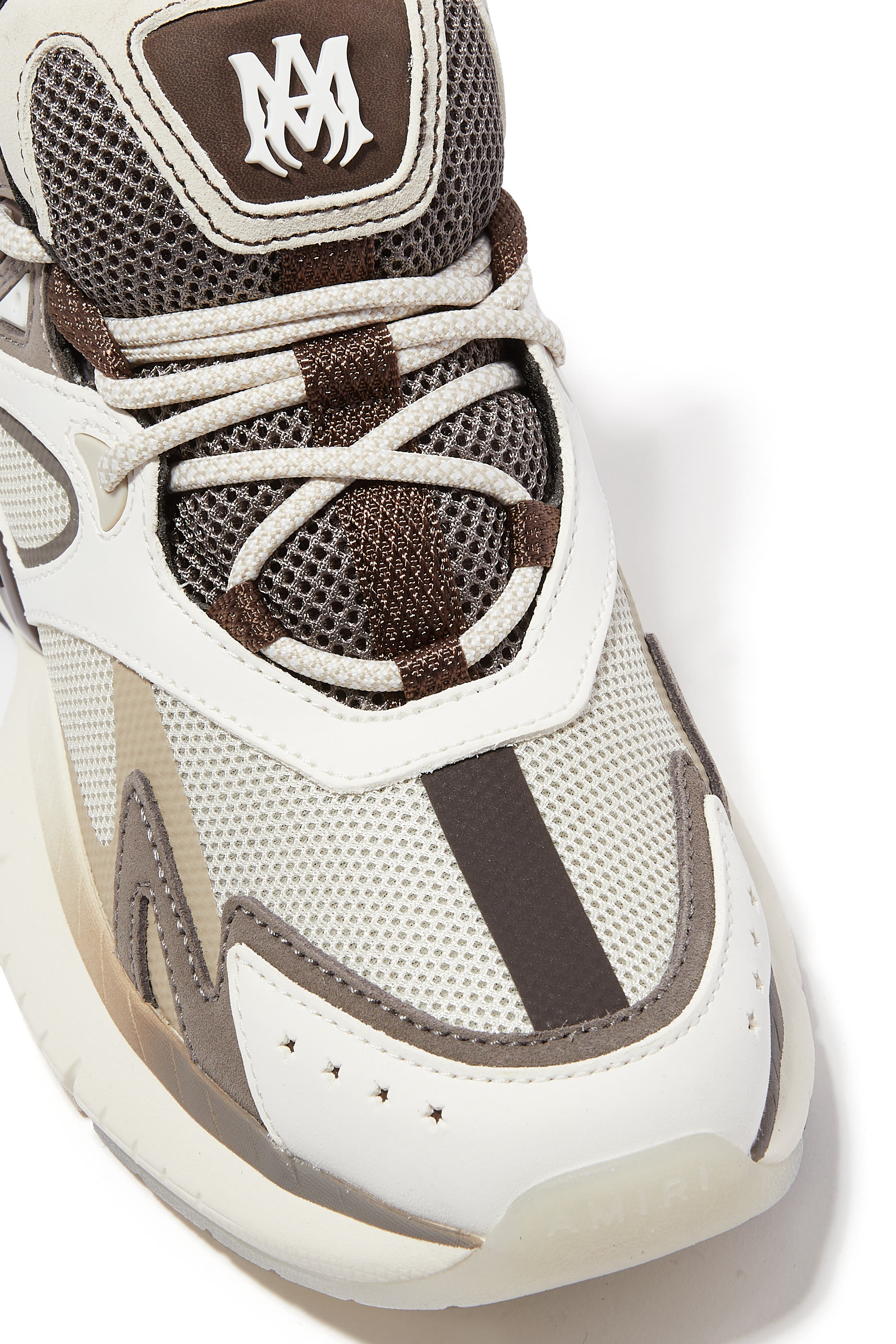 سنيكرز ام ايه جلد