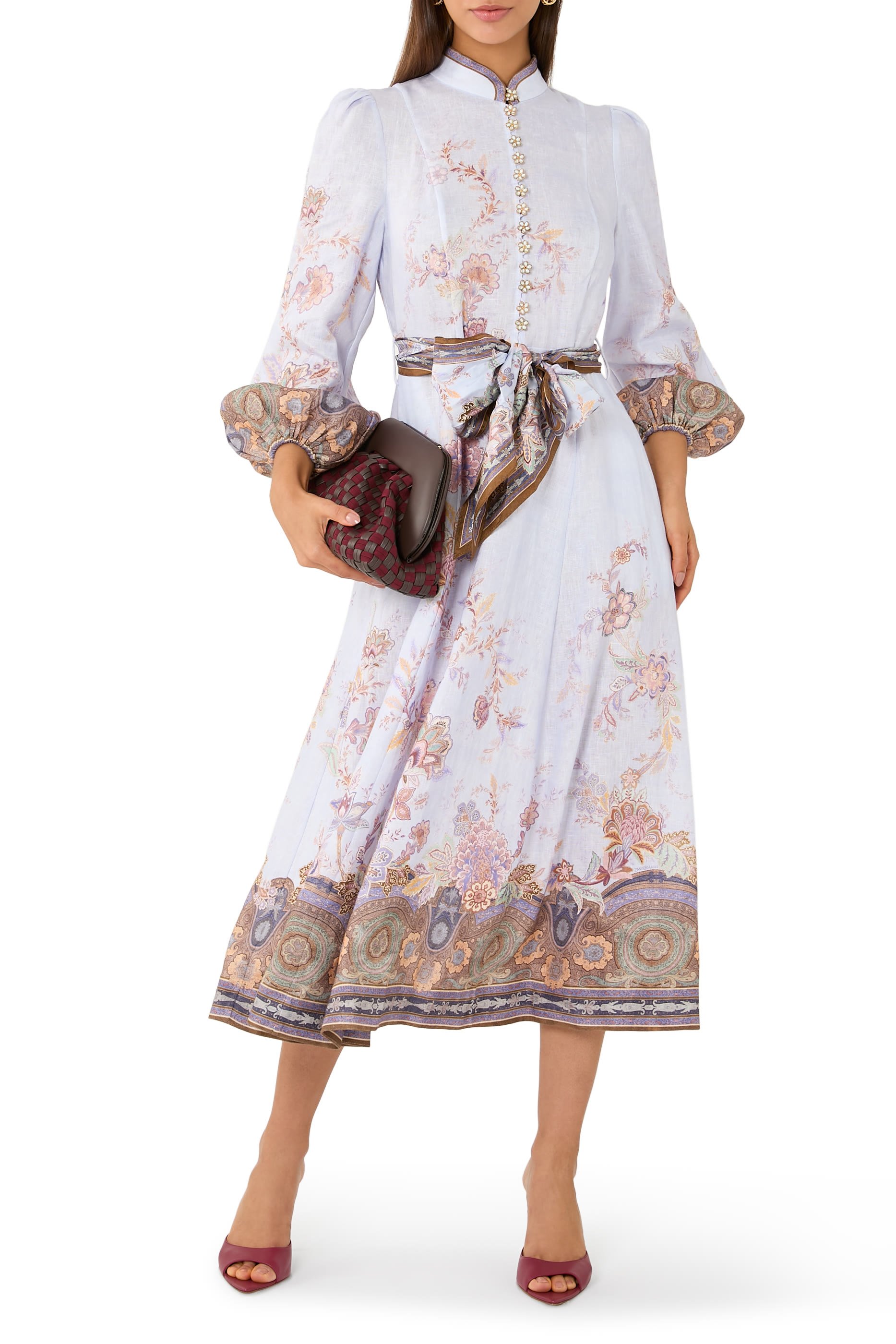 فستان لونا متوسط الطول بأزرار