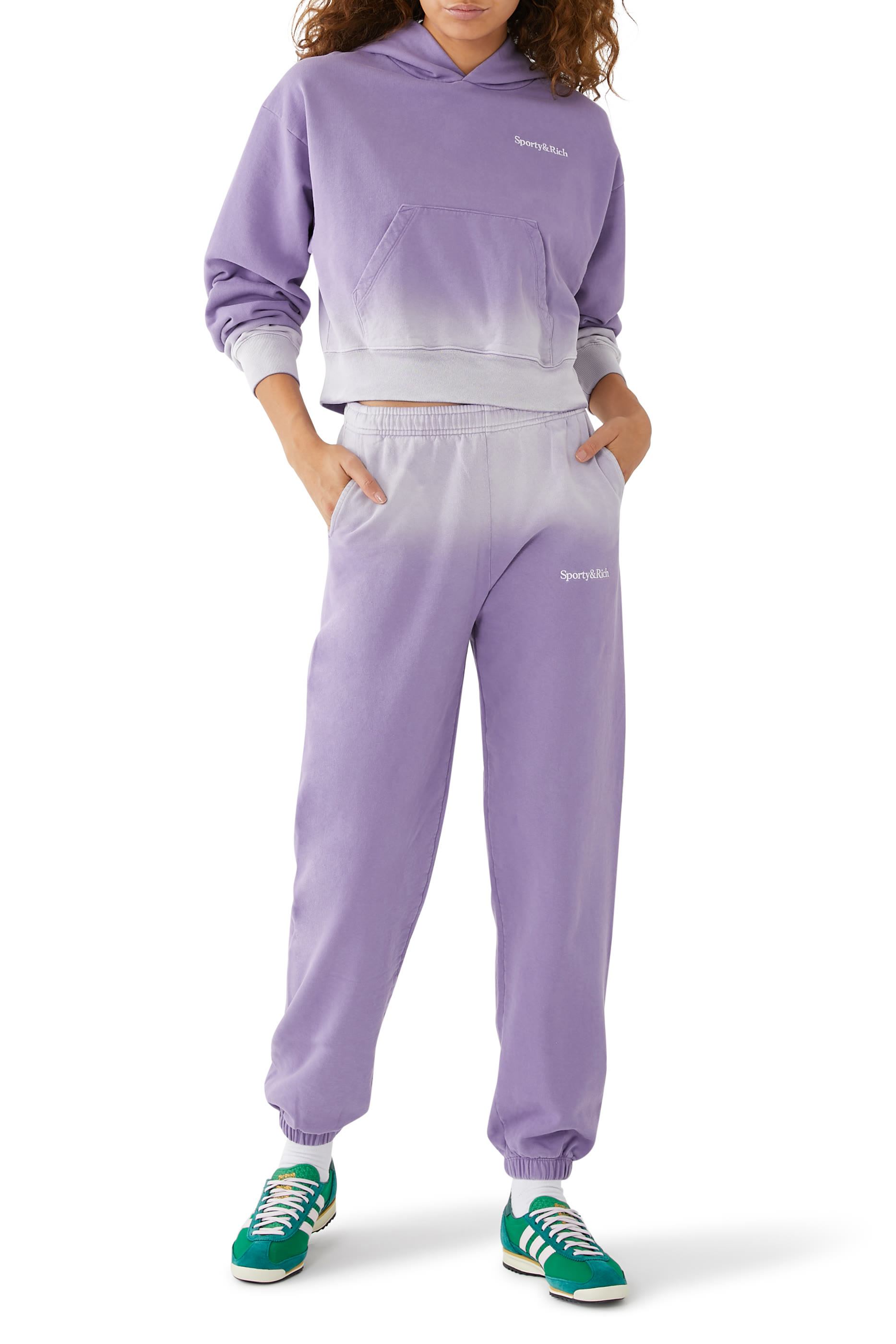 هودي سيريف قصير بشعار الماركة