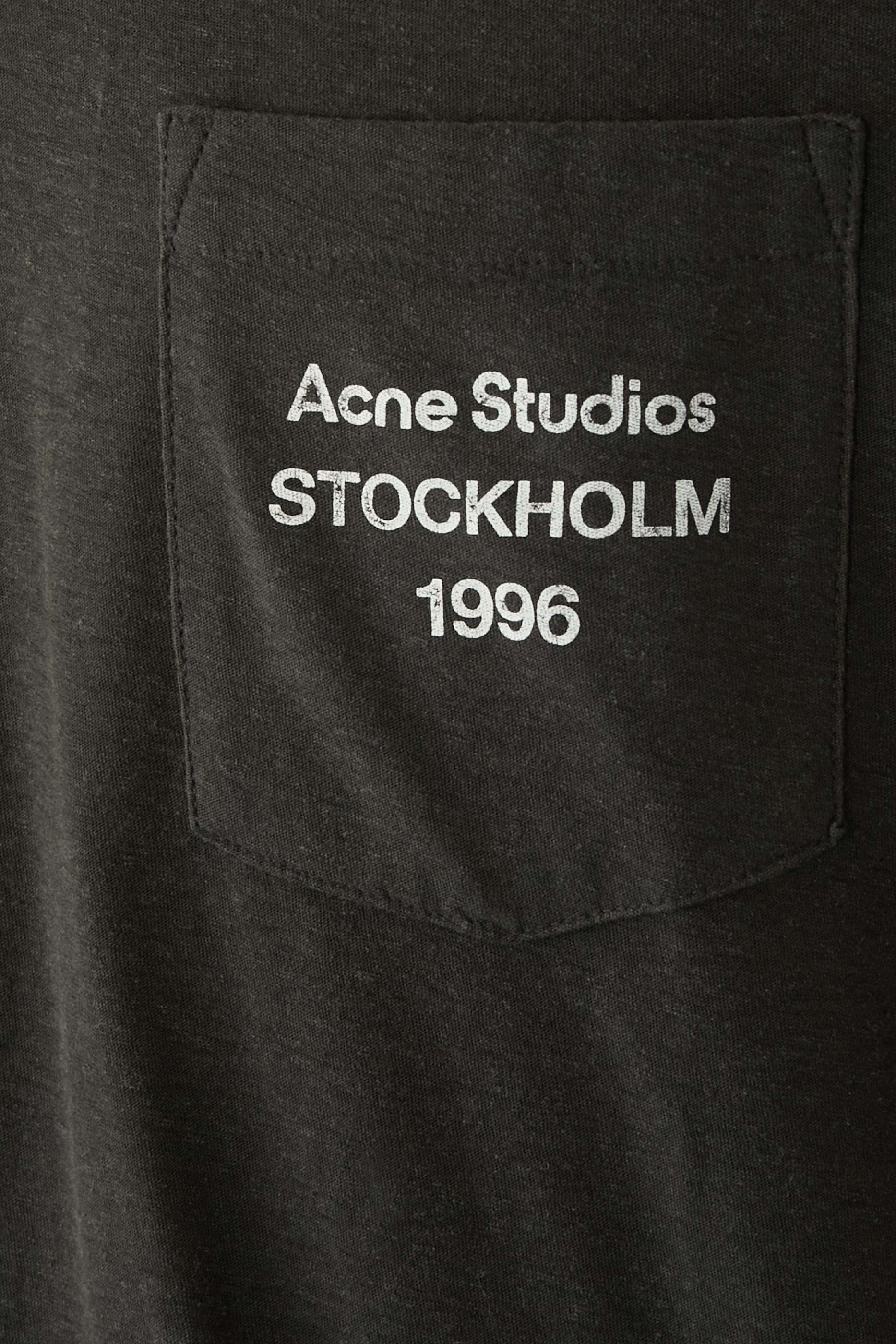 تيشيرت بشعار إكسفورد 1996 بحجم صغير