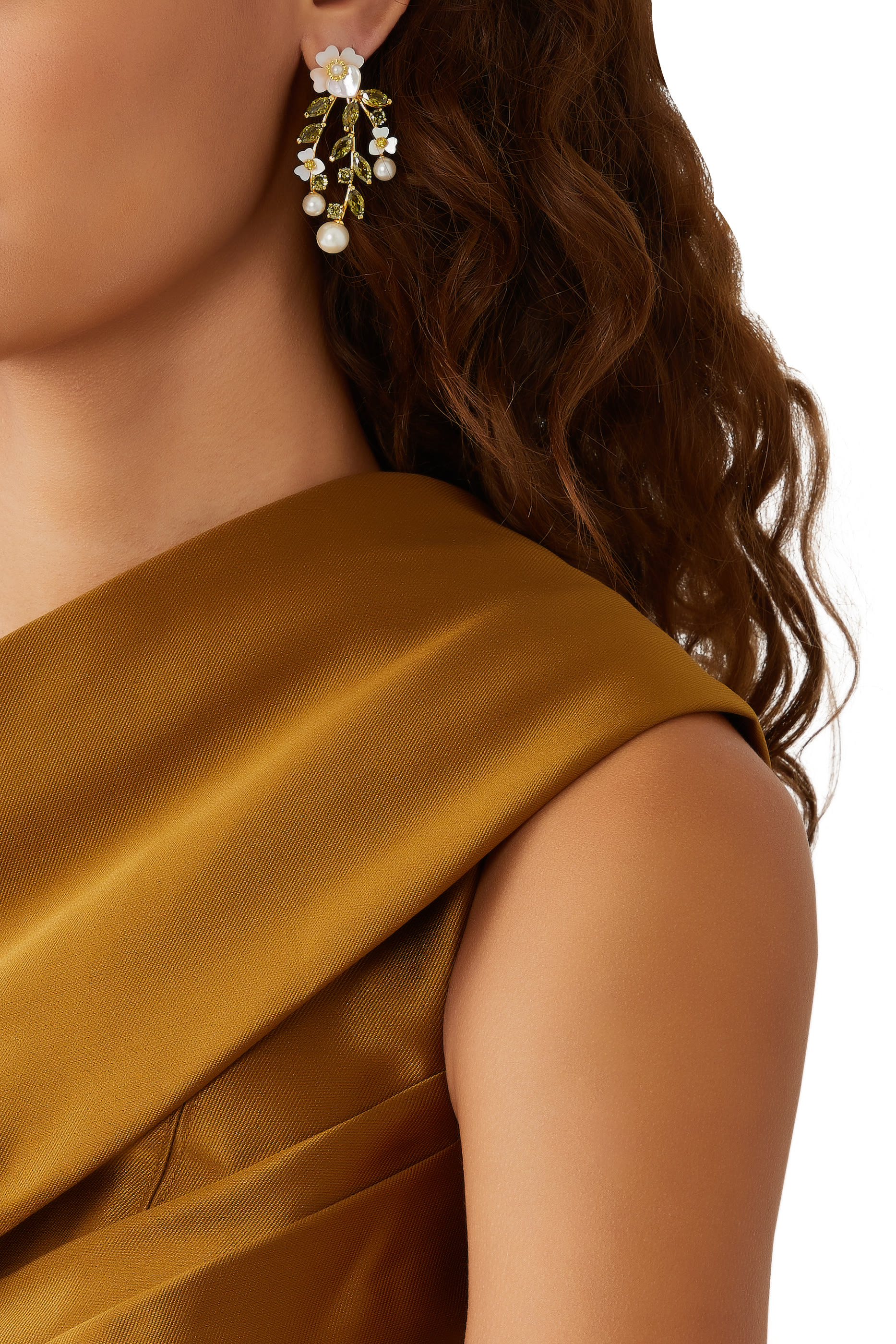 أقراط بريشس بانسي