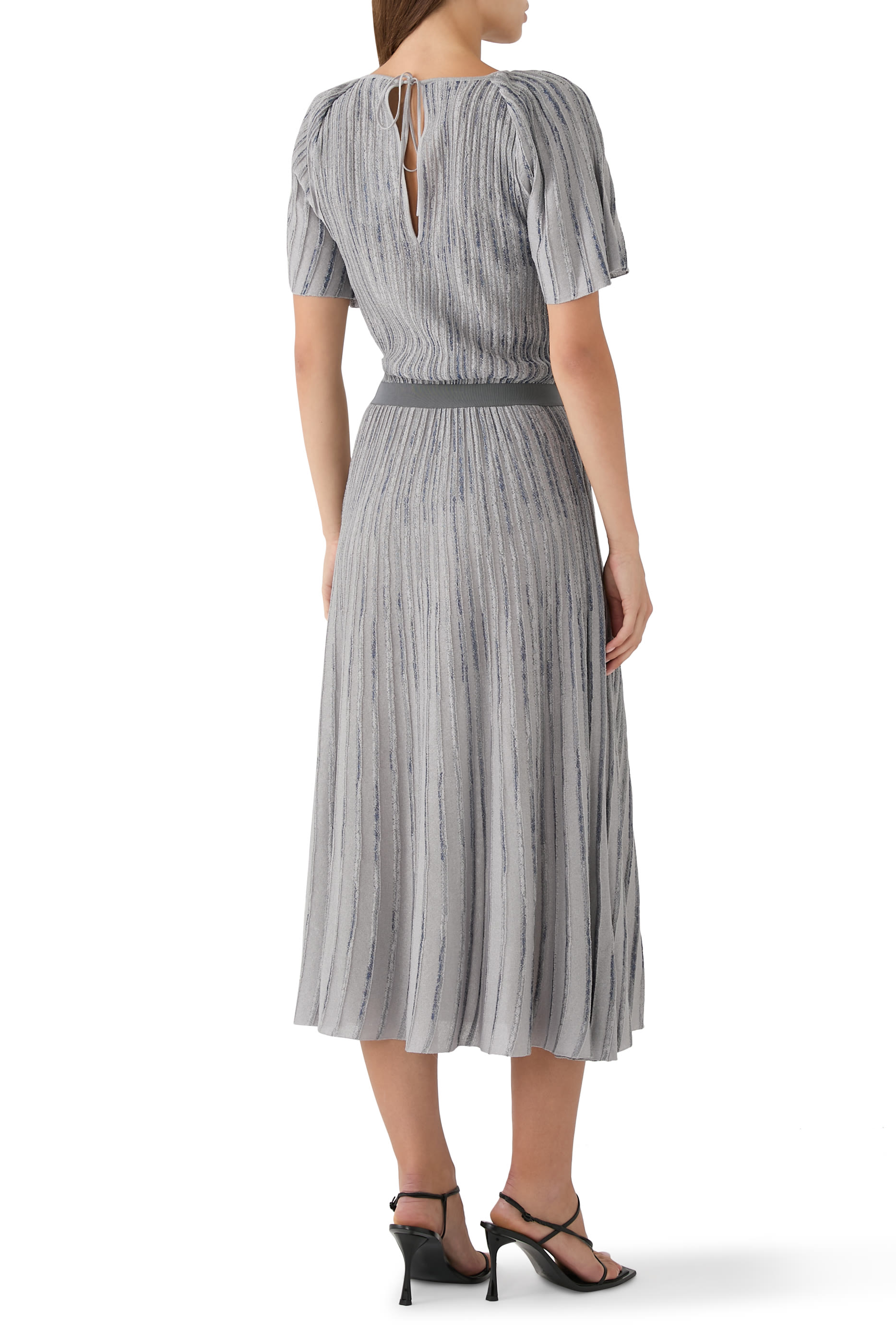 فستان مخطط طويل