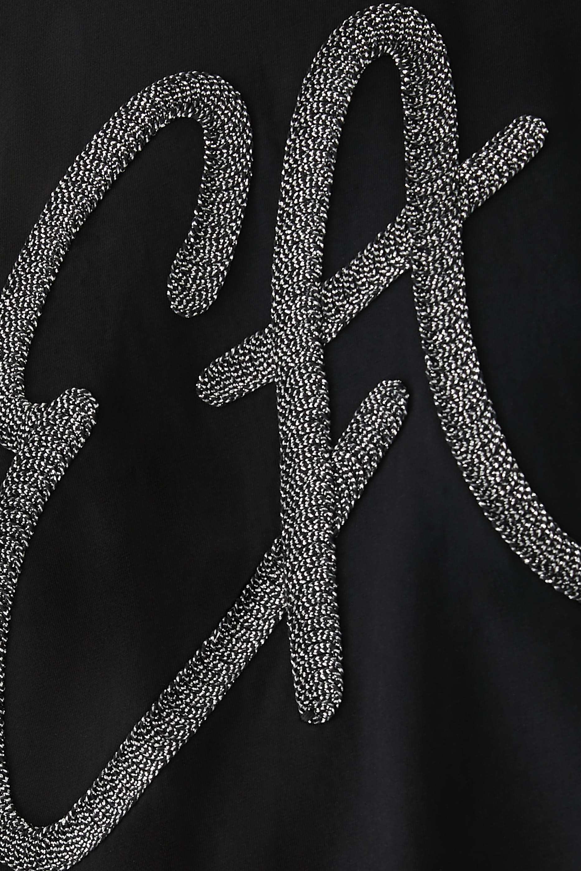 تيشيرت لوريكس بشعار الماركة