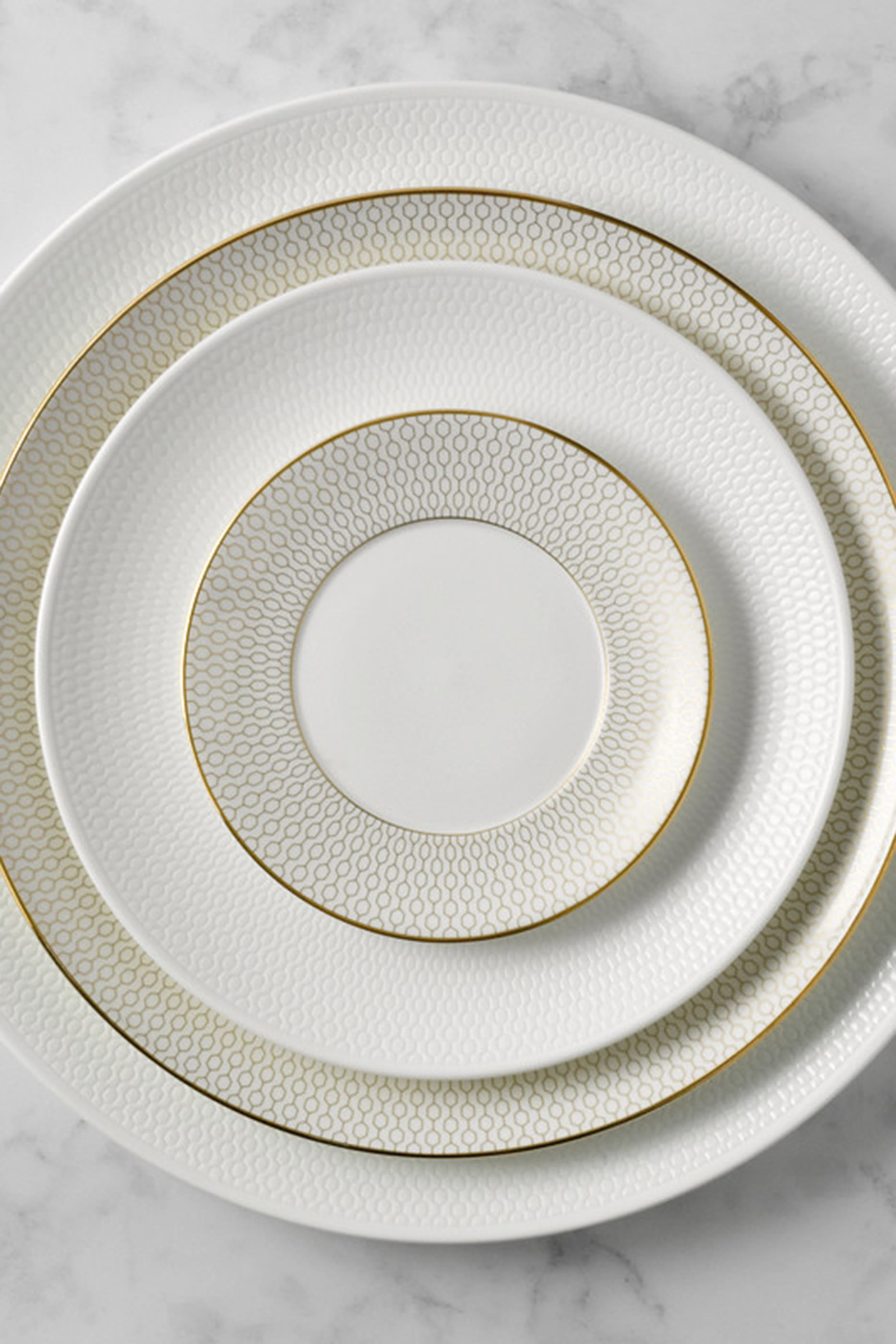 طبق أريس 28 سم