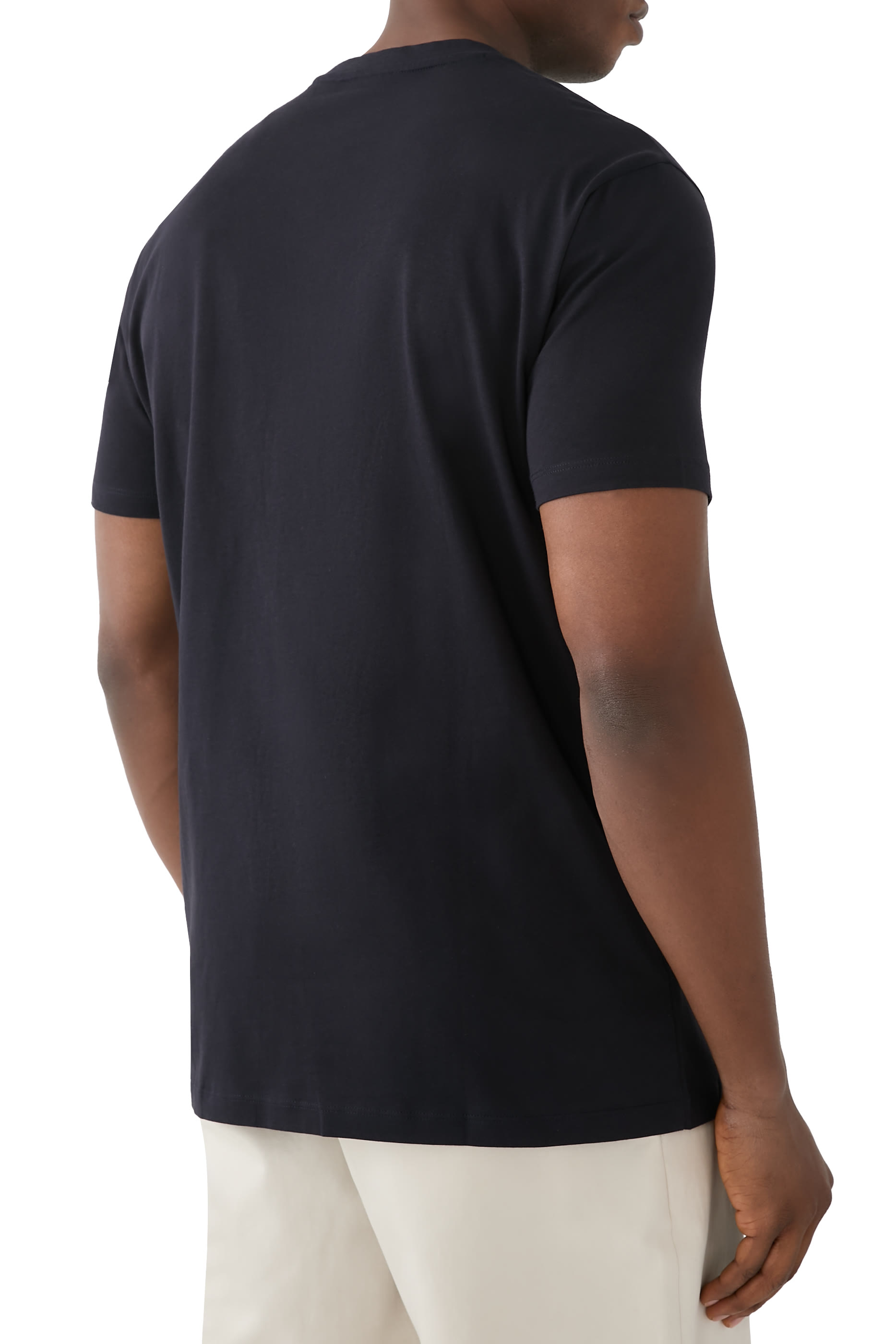 تيشيرت بشعار الماركة