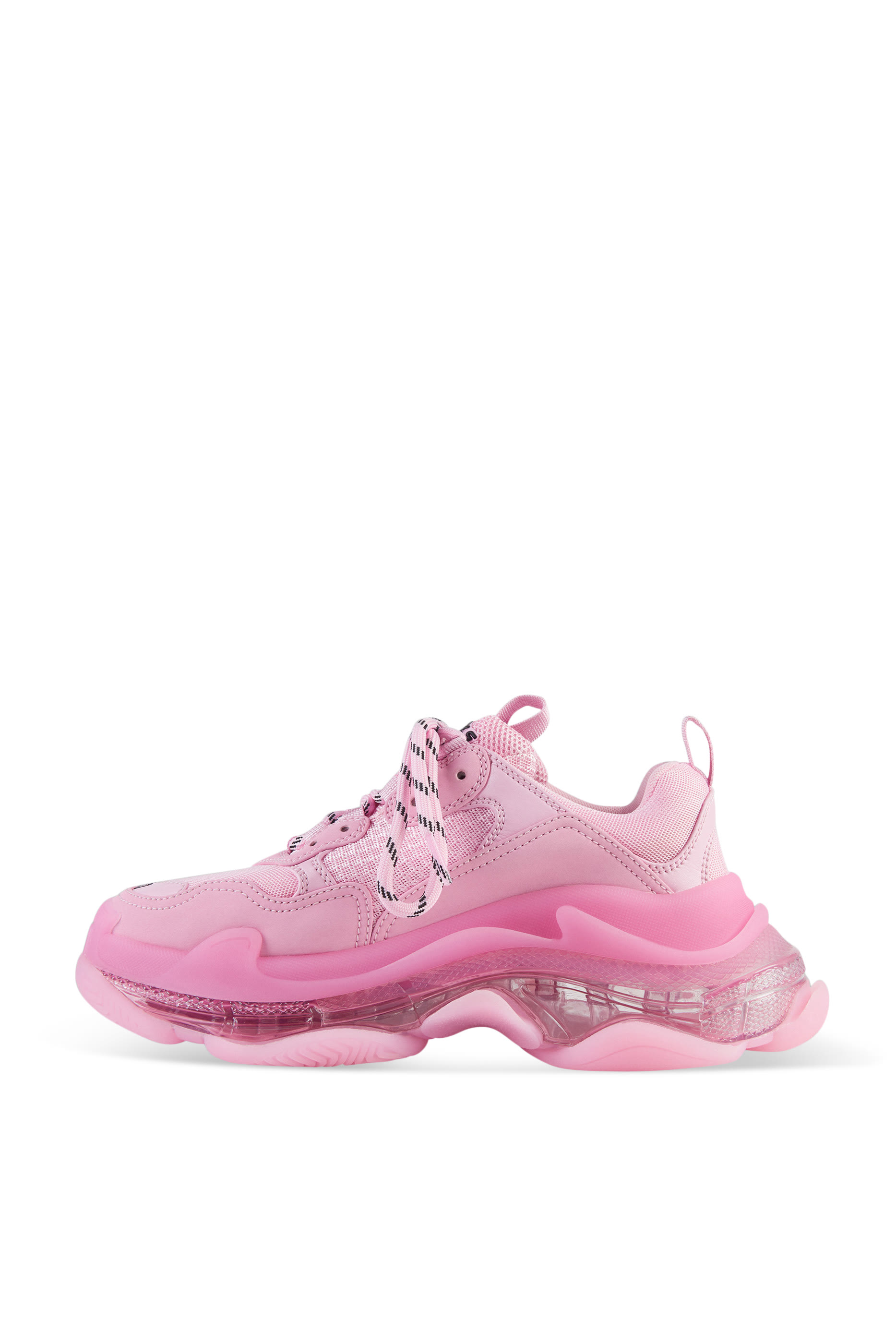 سنيكرز بعبارة Triple S