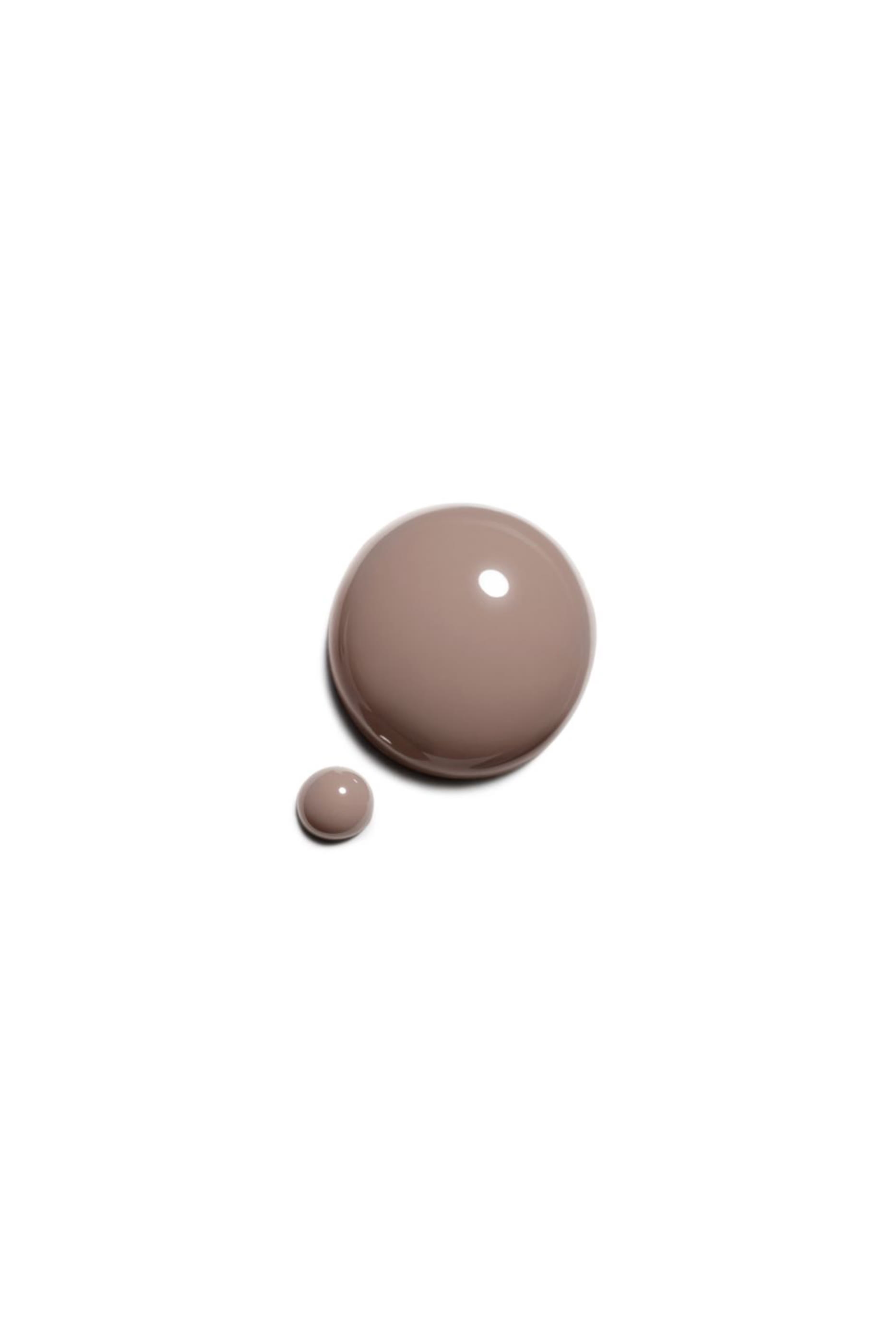طلاء أظافر Chanel LE VERNIS