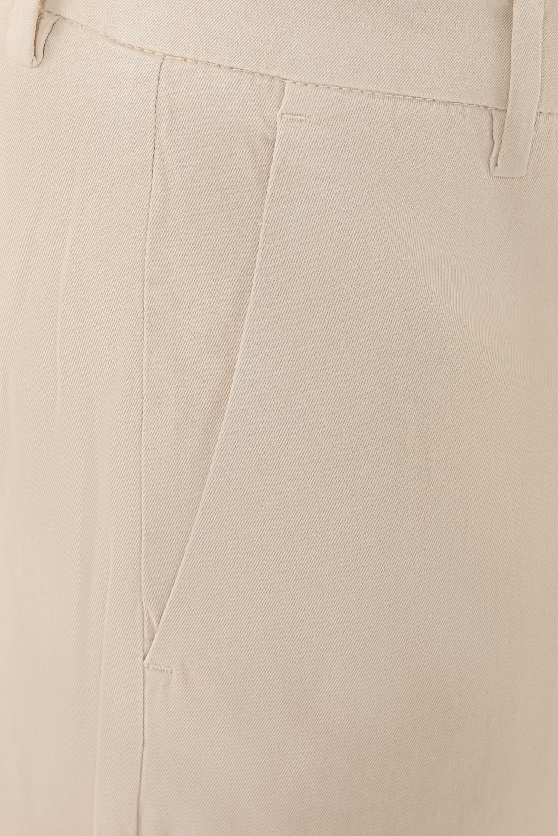 بنطال نيو شينو