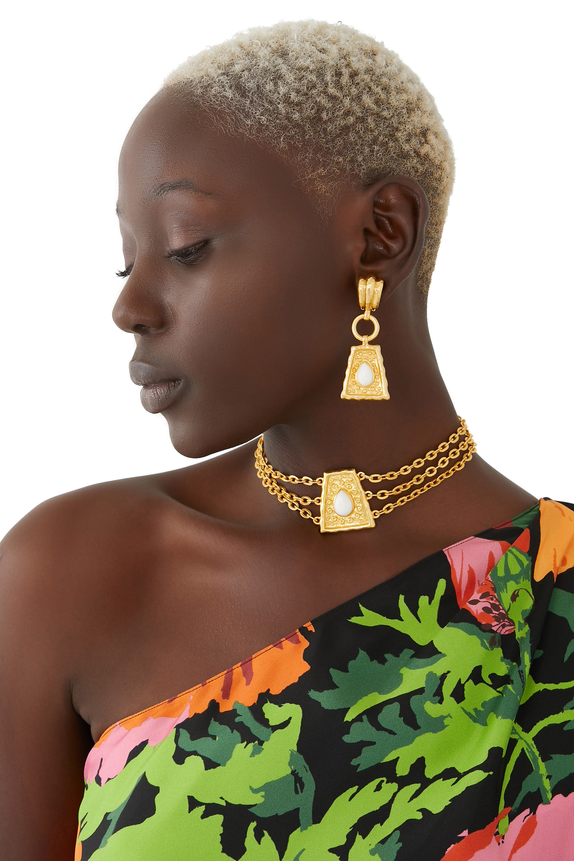 أقراط أفا مرصعة بالفيروز الأخضر واللؤلؤ نحاس مطلي بذهب أصفر عيار 24