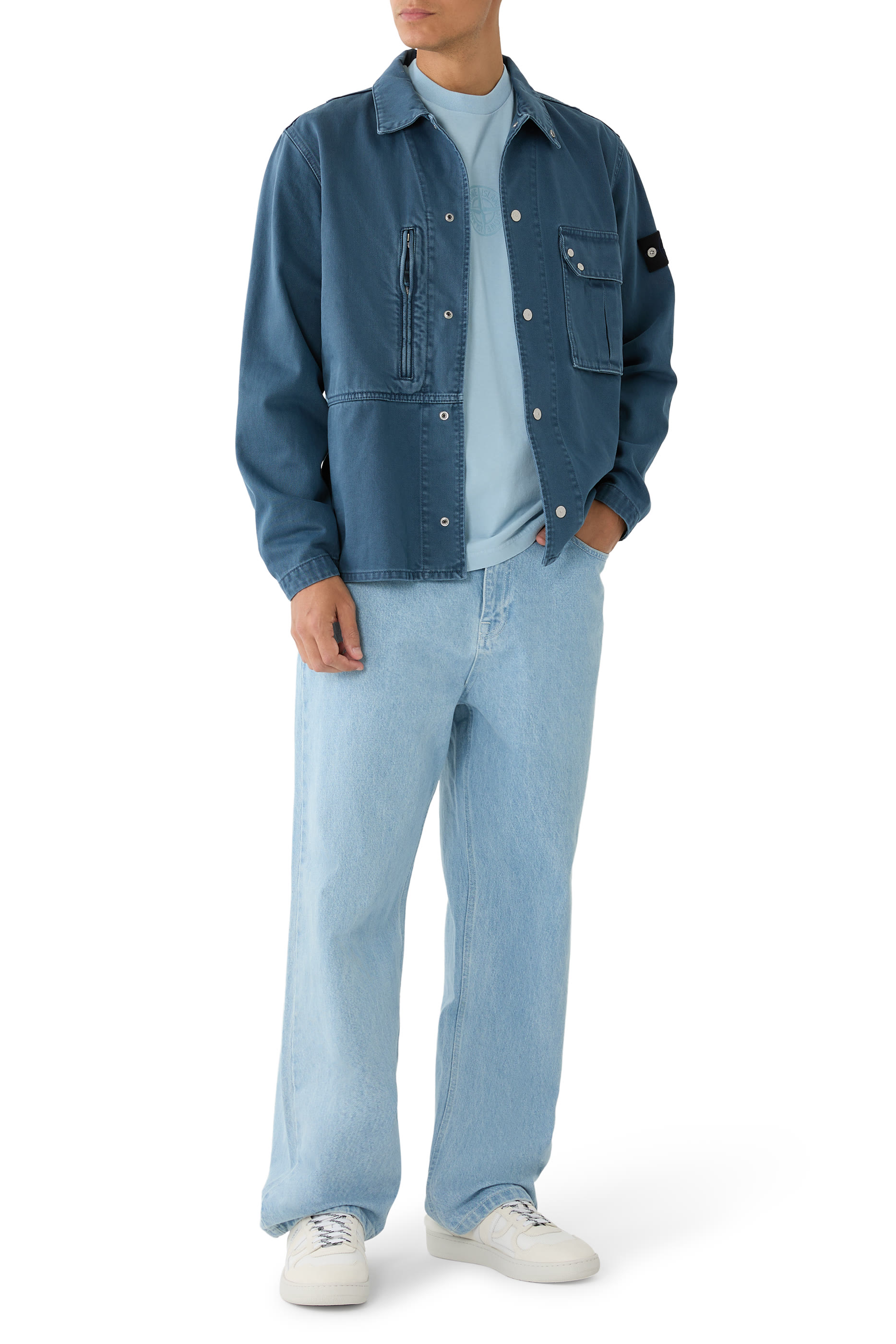 تيشيرت بشعار الماركة غرافيكي