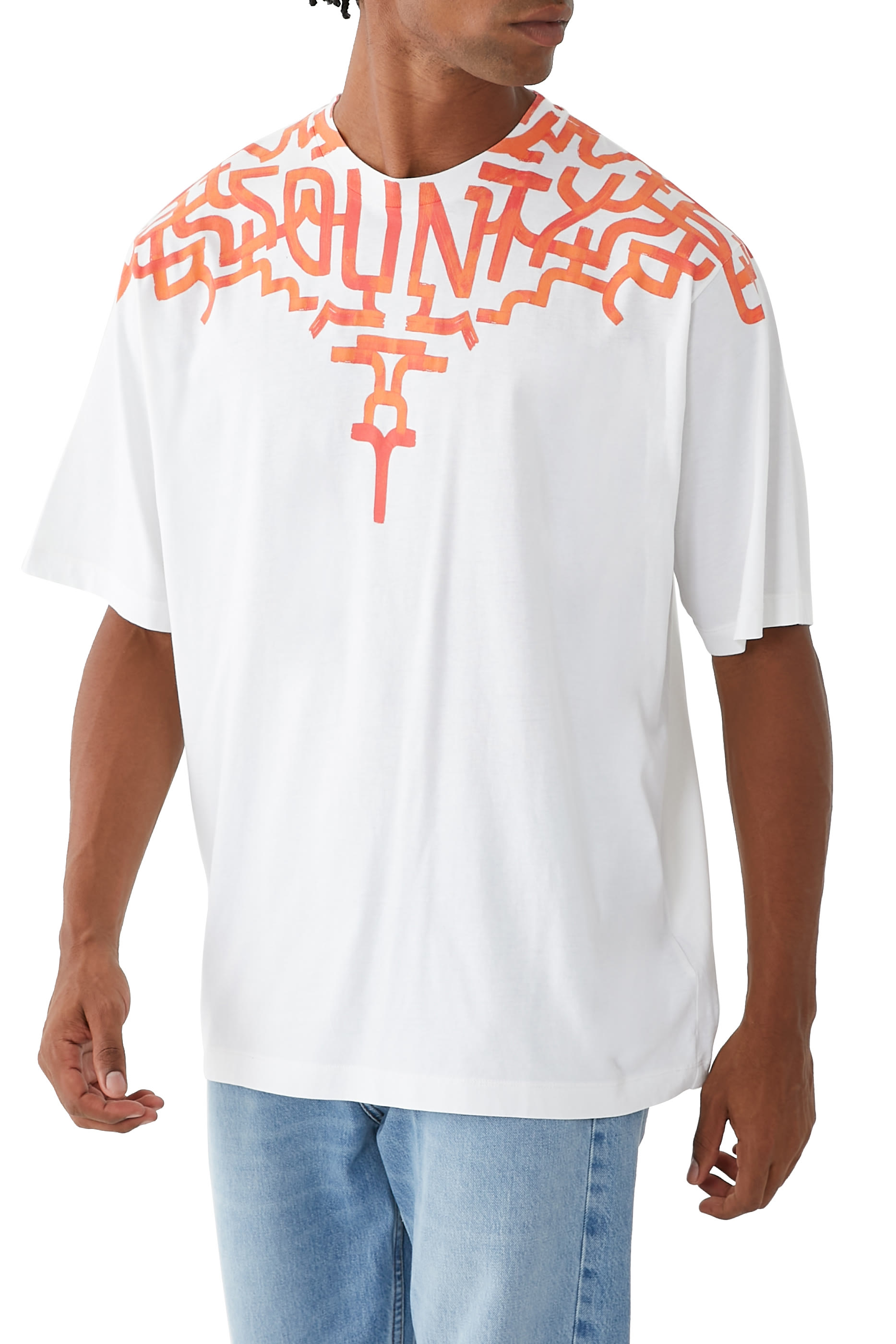 قميص مزين كليا بطبعة أجنحة بتصميم غرافيتي