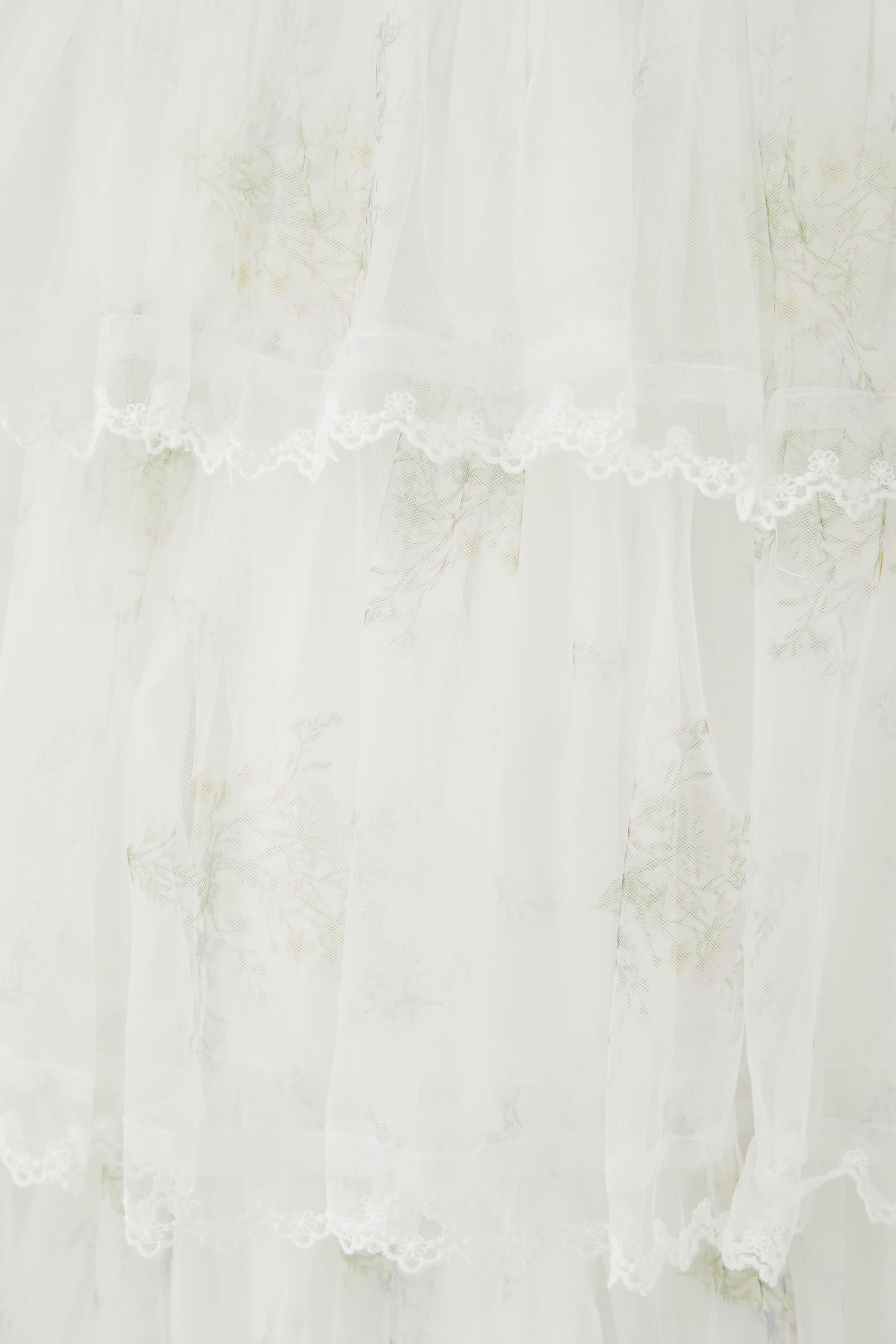 فستان بزهور تول للأطفال