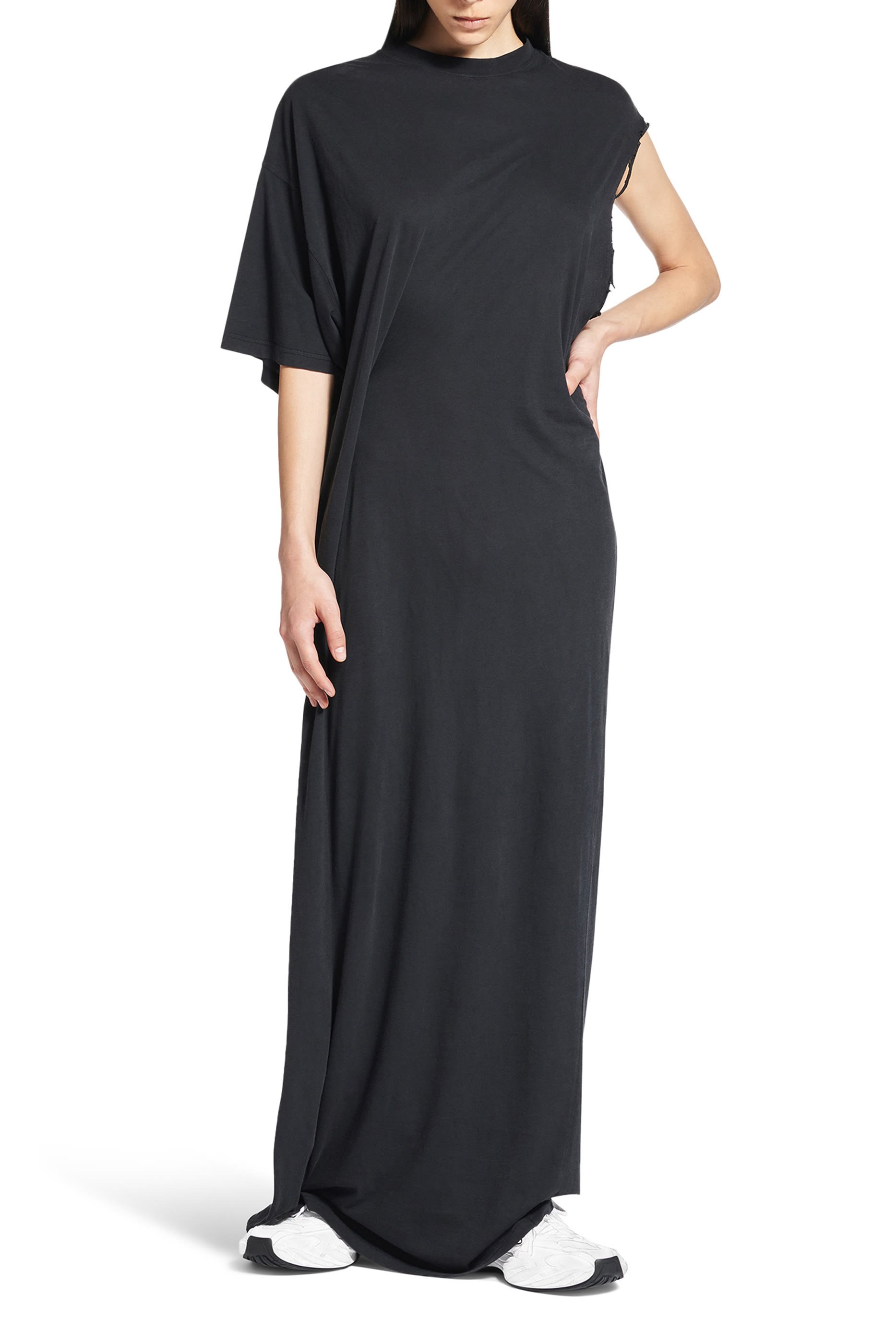 سنيكرز مونداي بكاحل منخفض