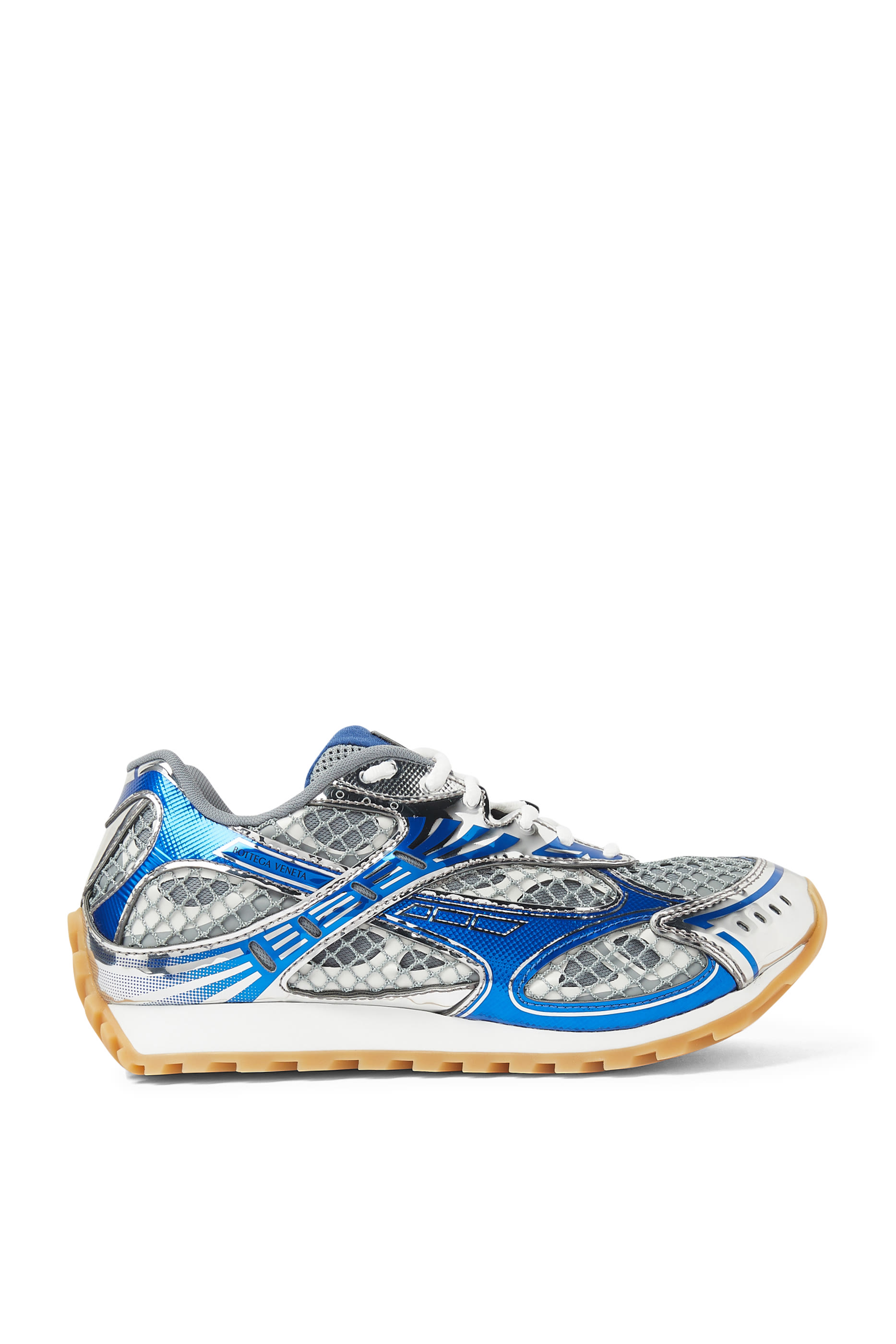 سنيكرز اوربيت