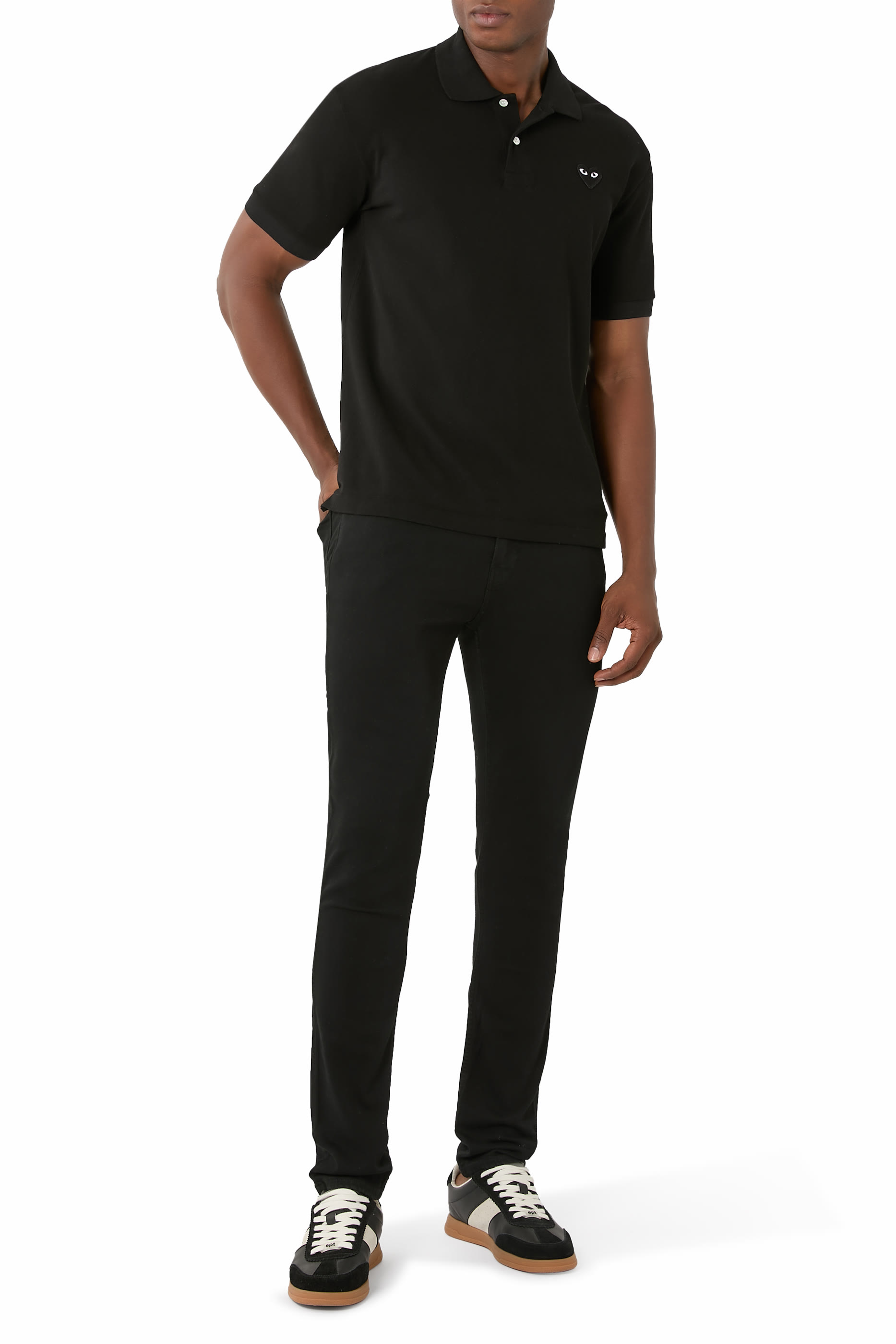 تيشيرت بولو برقعة قلب