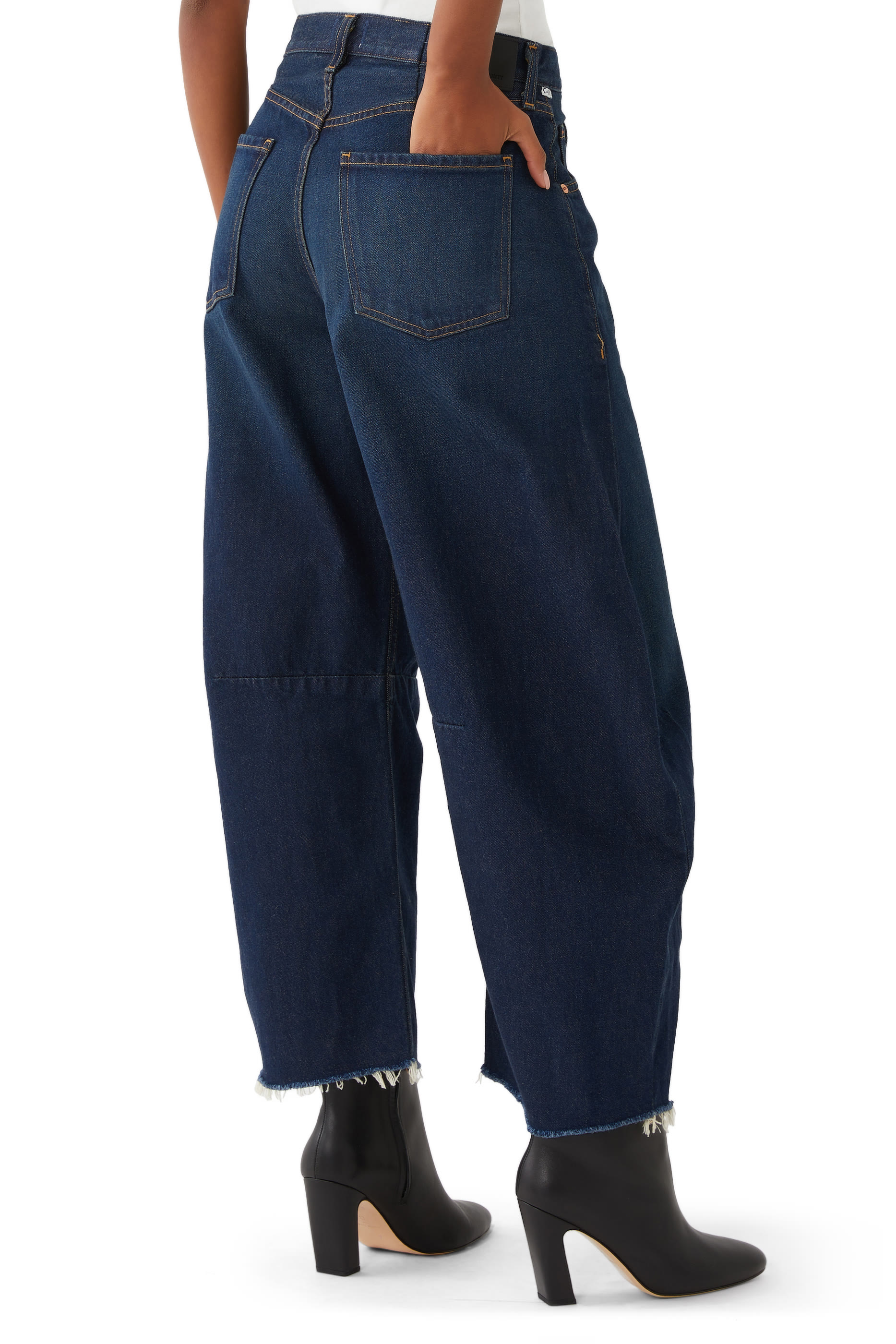 بنطال جينز هورسشو