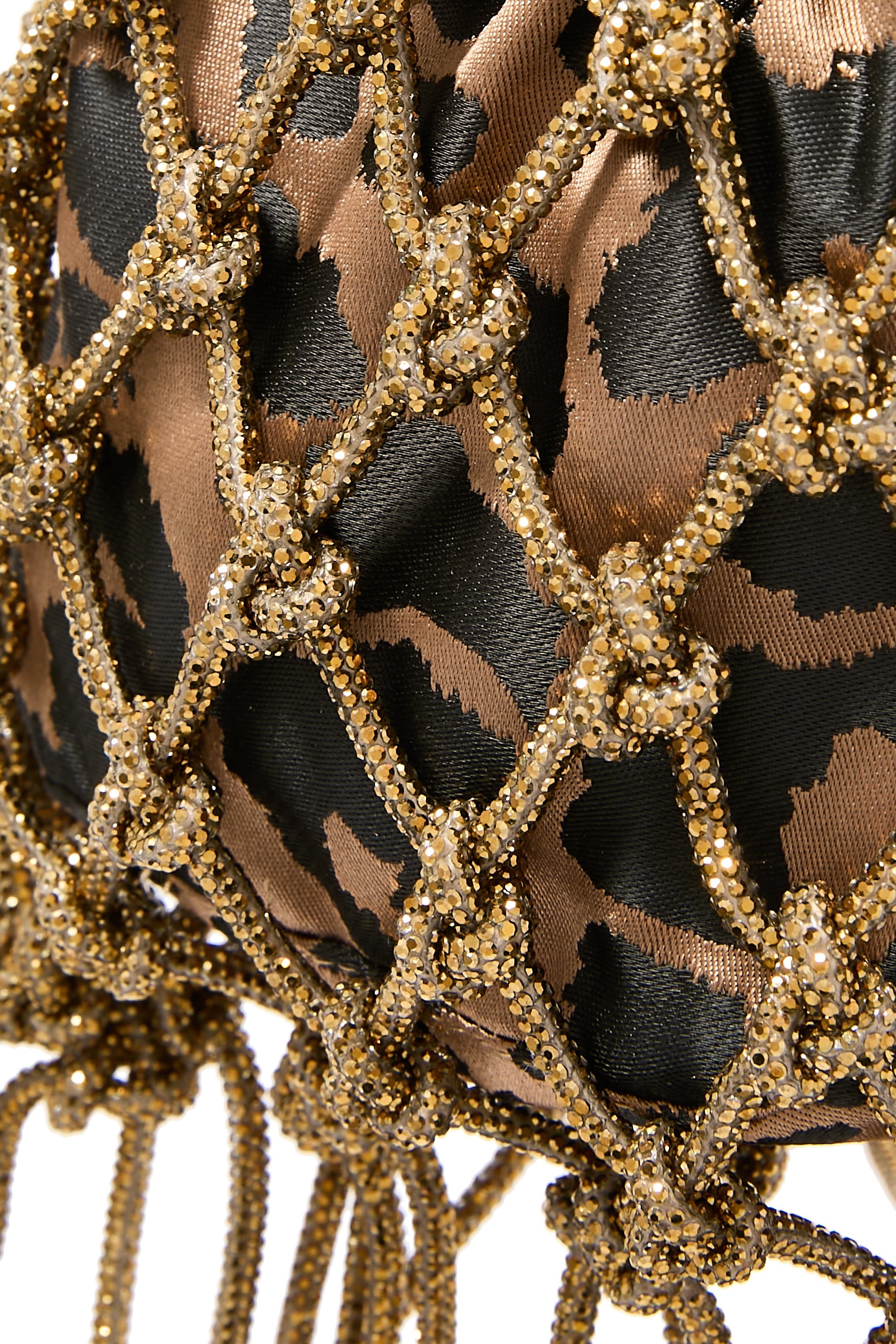 حقيبة صغيرة بكريستال ومكرمية