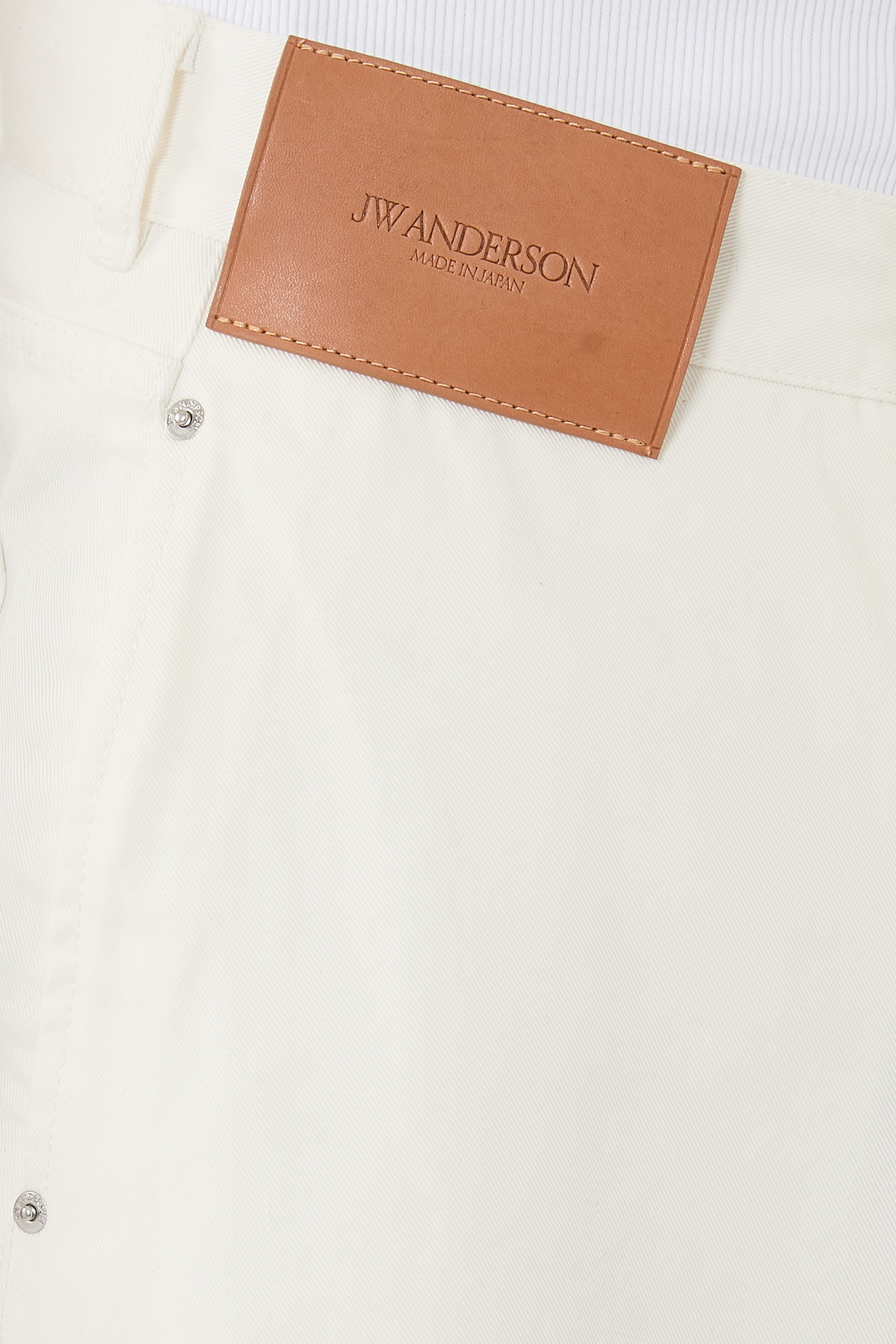 بنطال جينز وورك وير بتصميم مفلوف