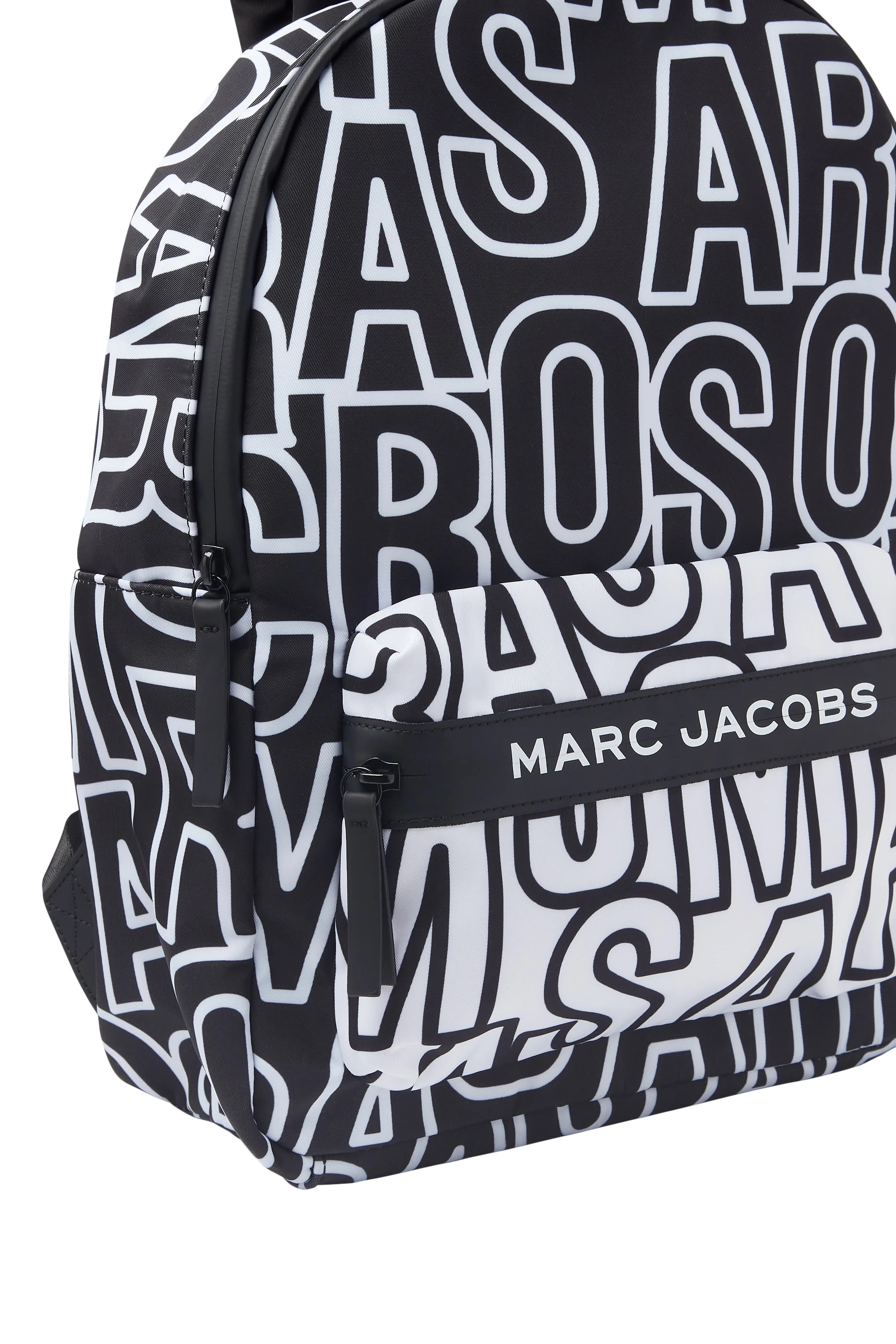 حقيبة ظهر بنقشة غرافيكية للأطفال