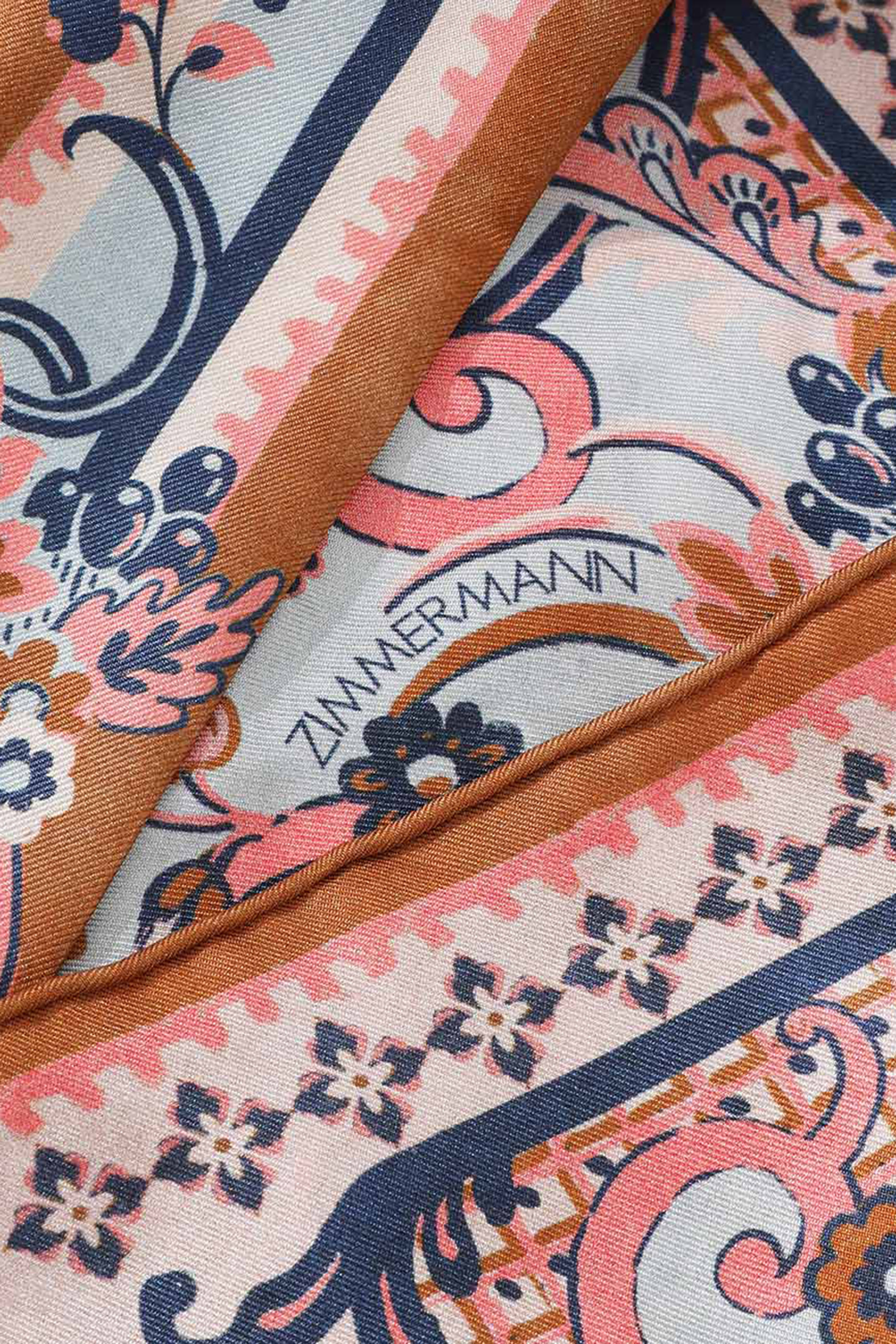 طوق رأس بطبعة بايزلي