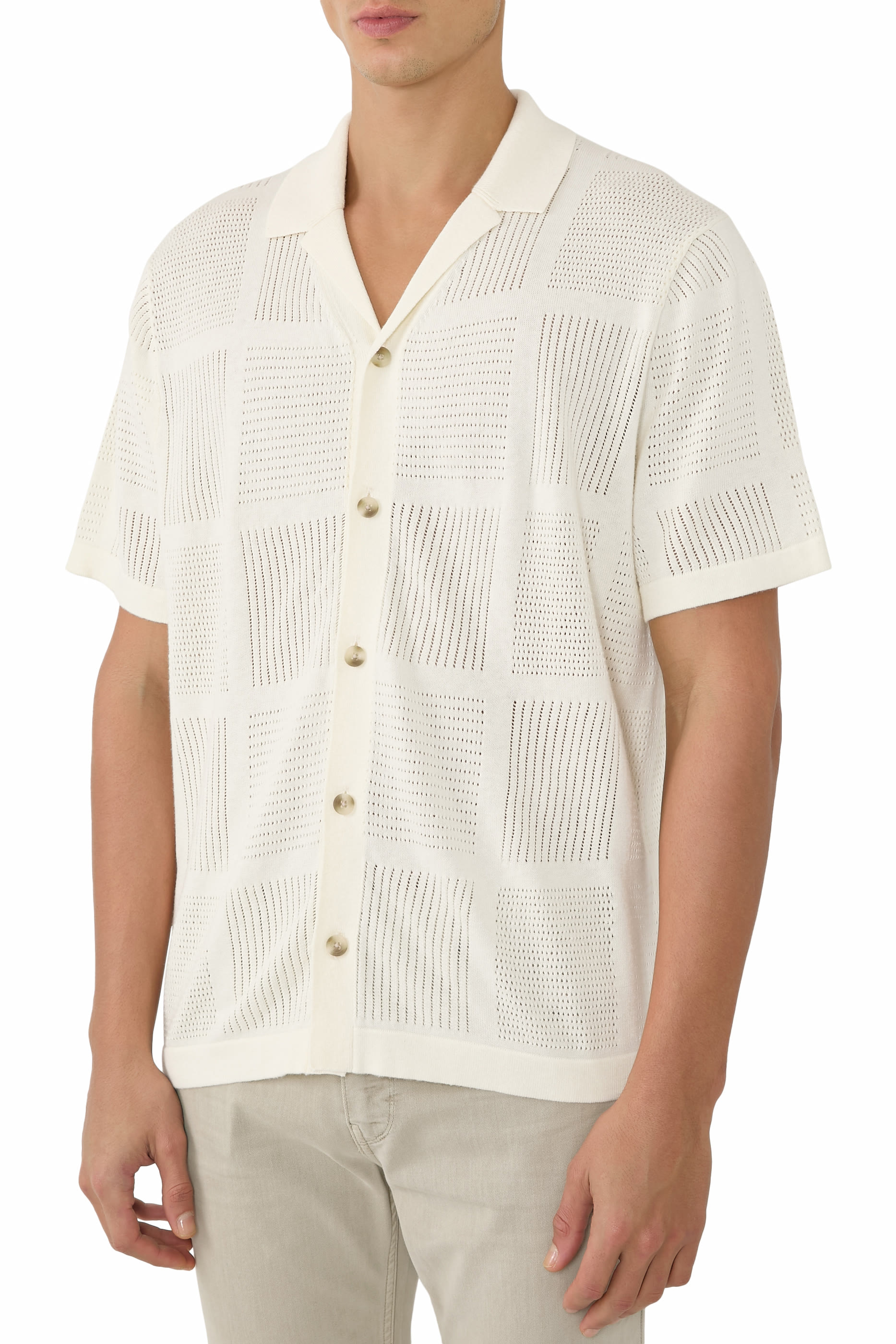 قميص بأكمام قصيرة برقعة بونتيل