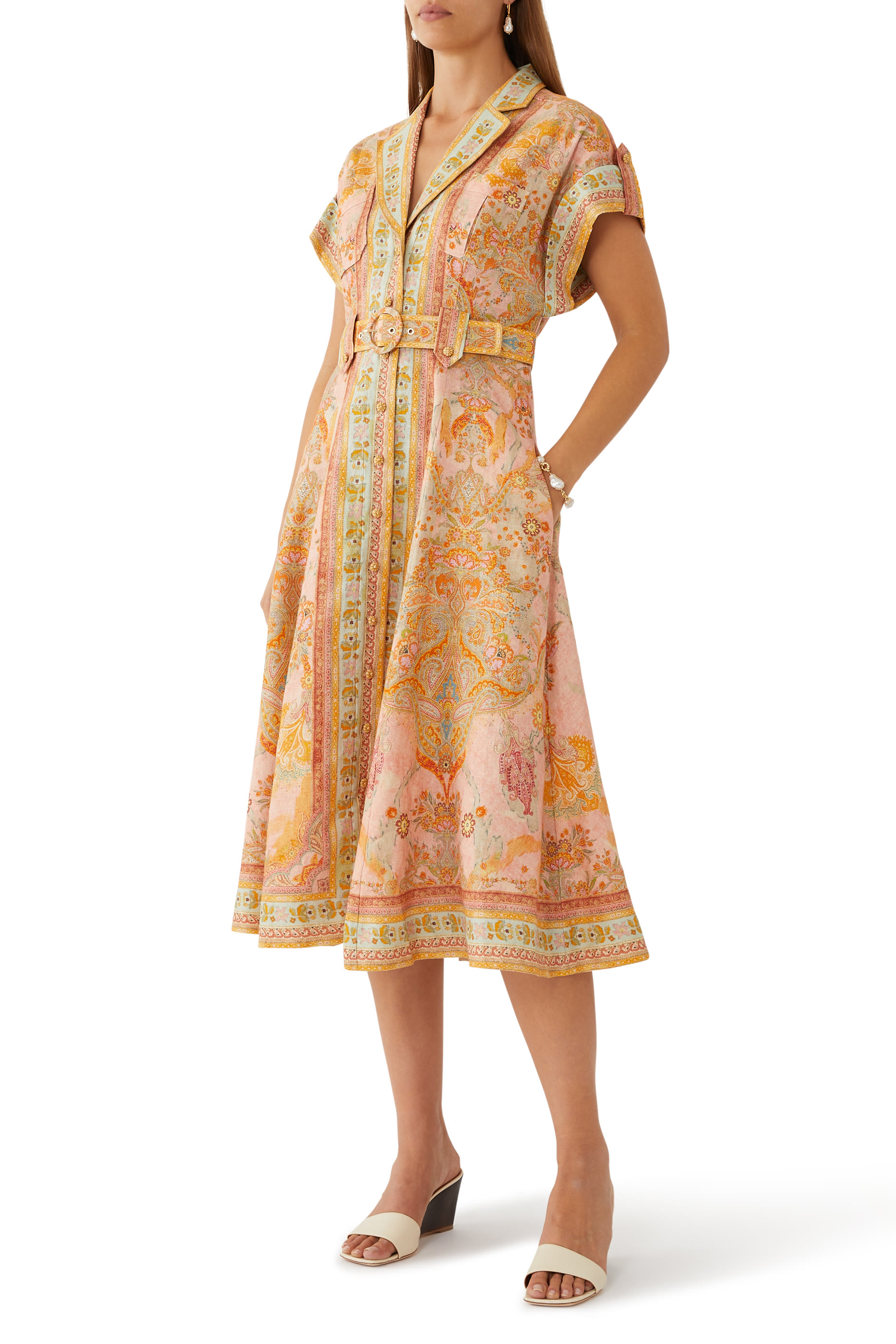 فستان متوسط الطول بتصميم قميص أكاسيا