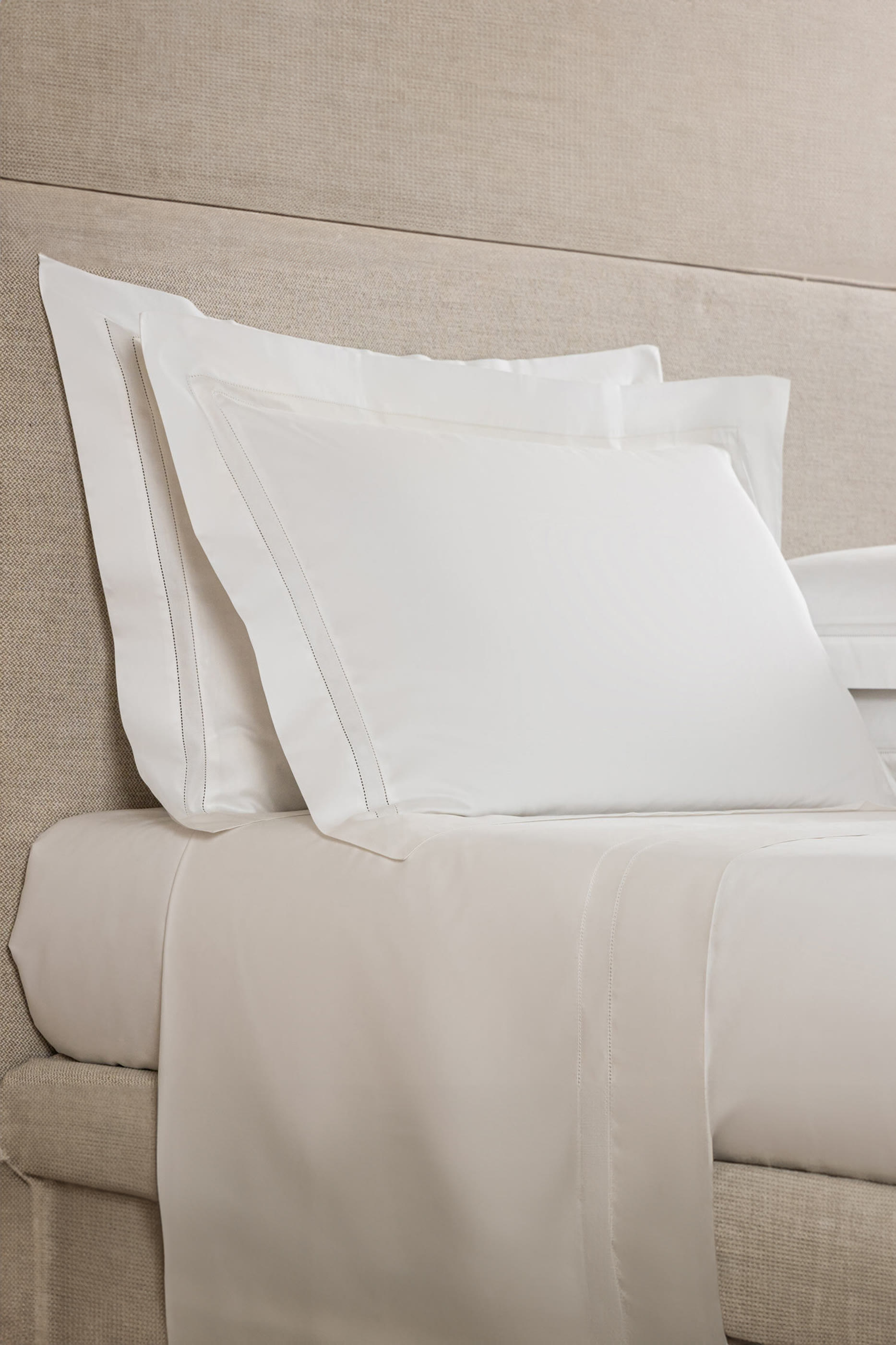 غطاء وسادة شام دوبيو أجور