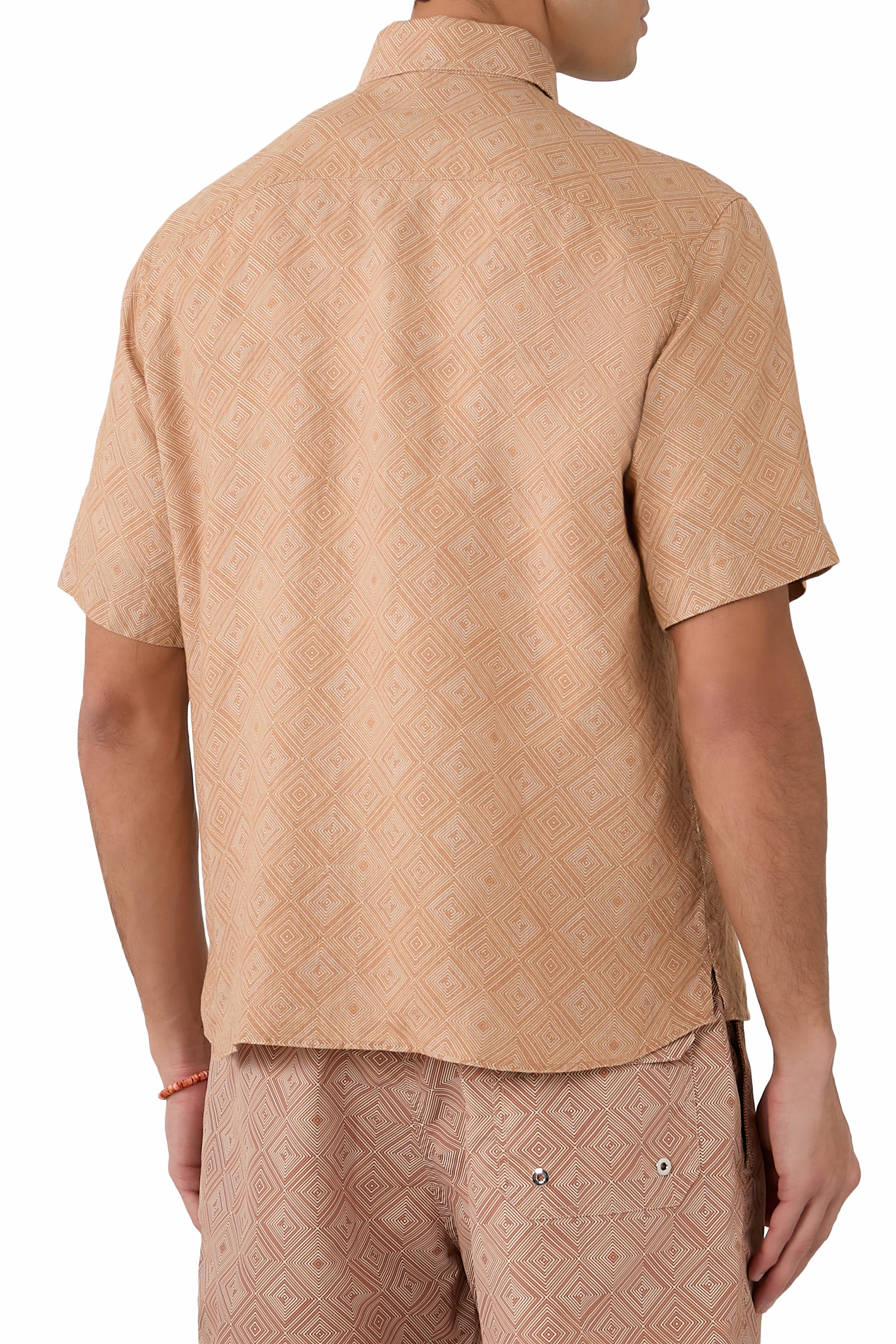 قميص كاسترو