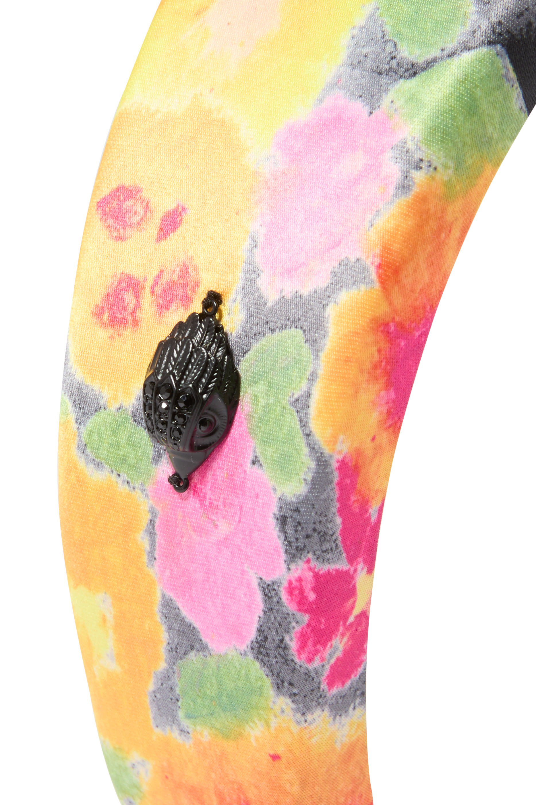 طوق رأس بنقشة