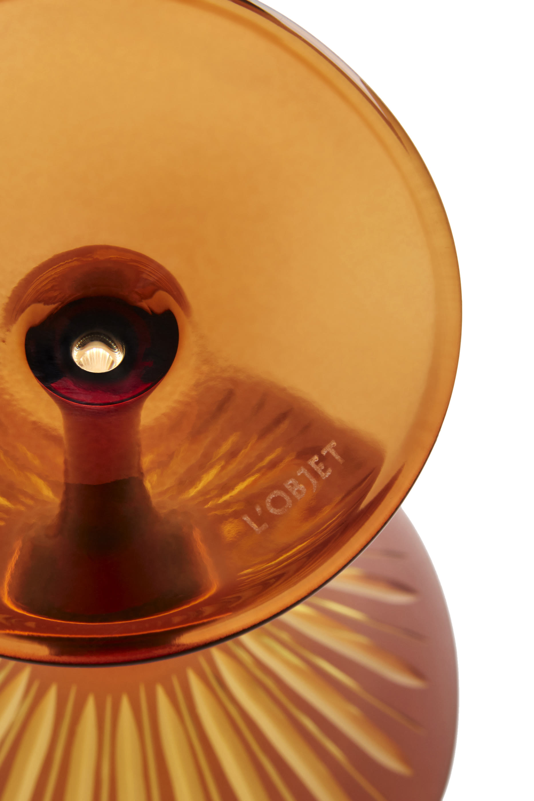 طقم كؤوس مشروبات فاخرة بريزم امبر، 4 قطع