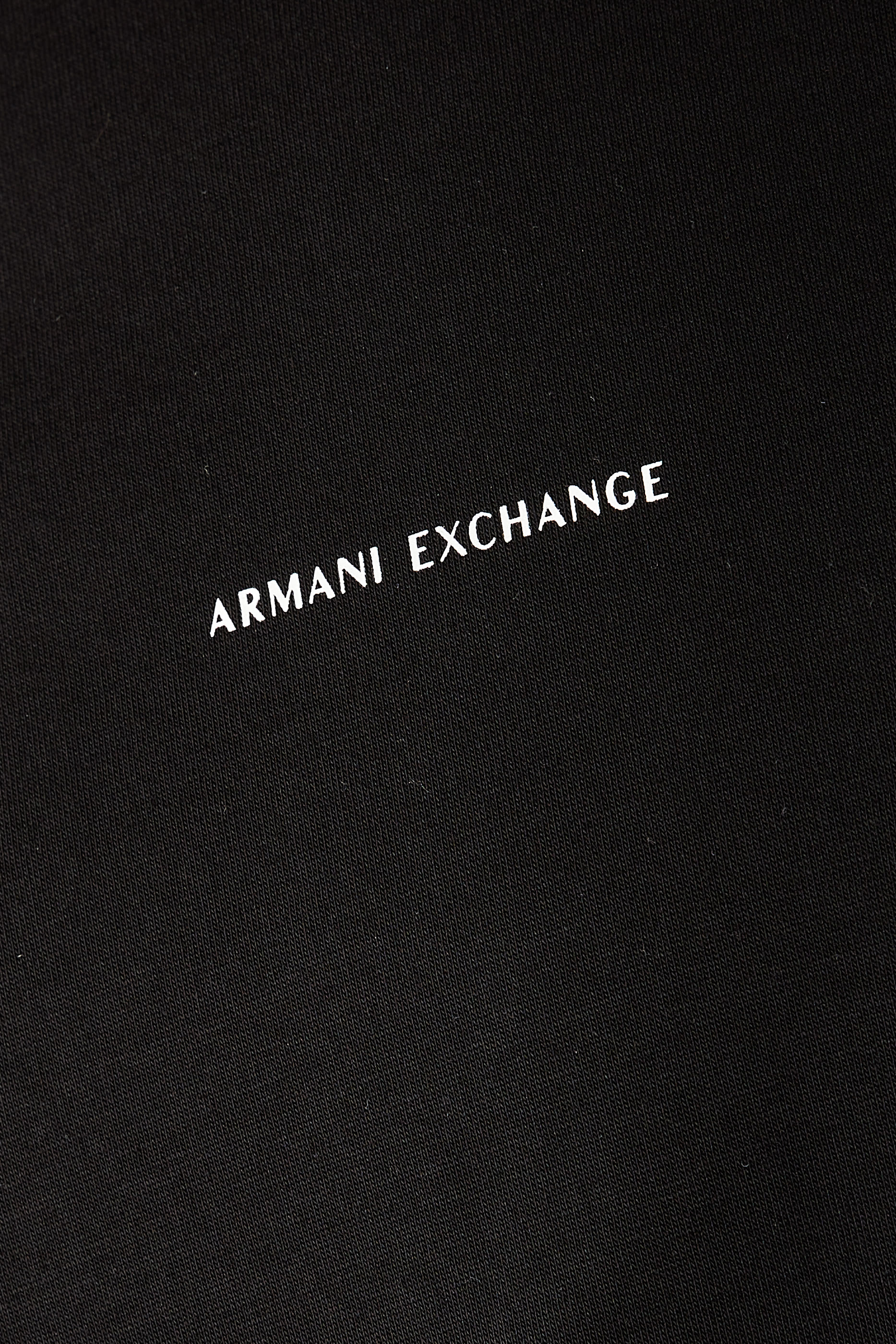 تيشيرت بشعار الماركة قطن