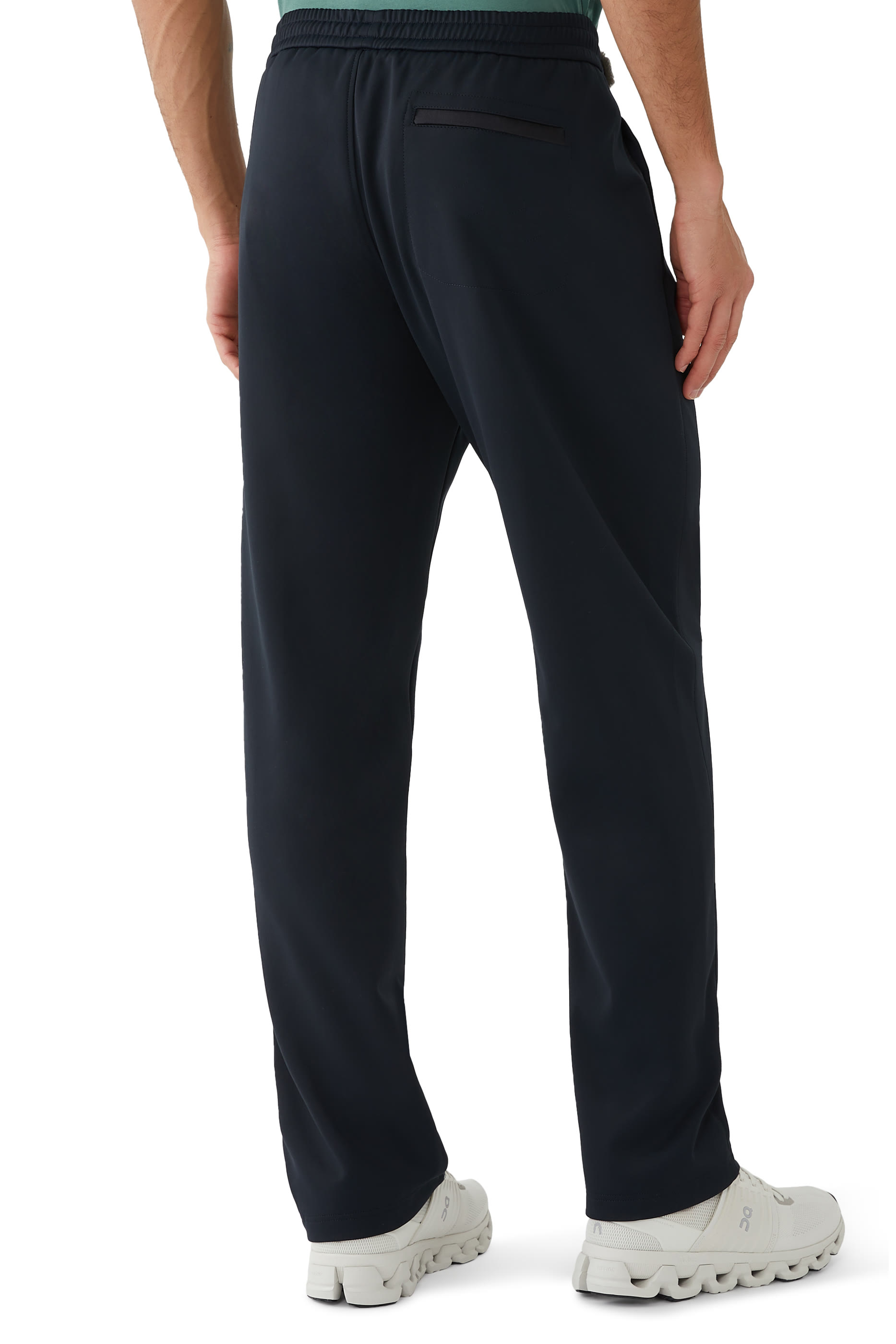 بنطال رياضي بقصة مريحة