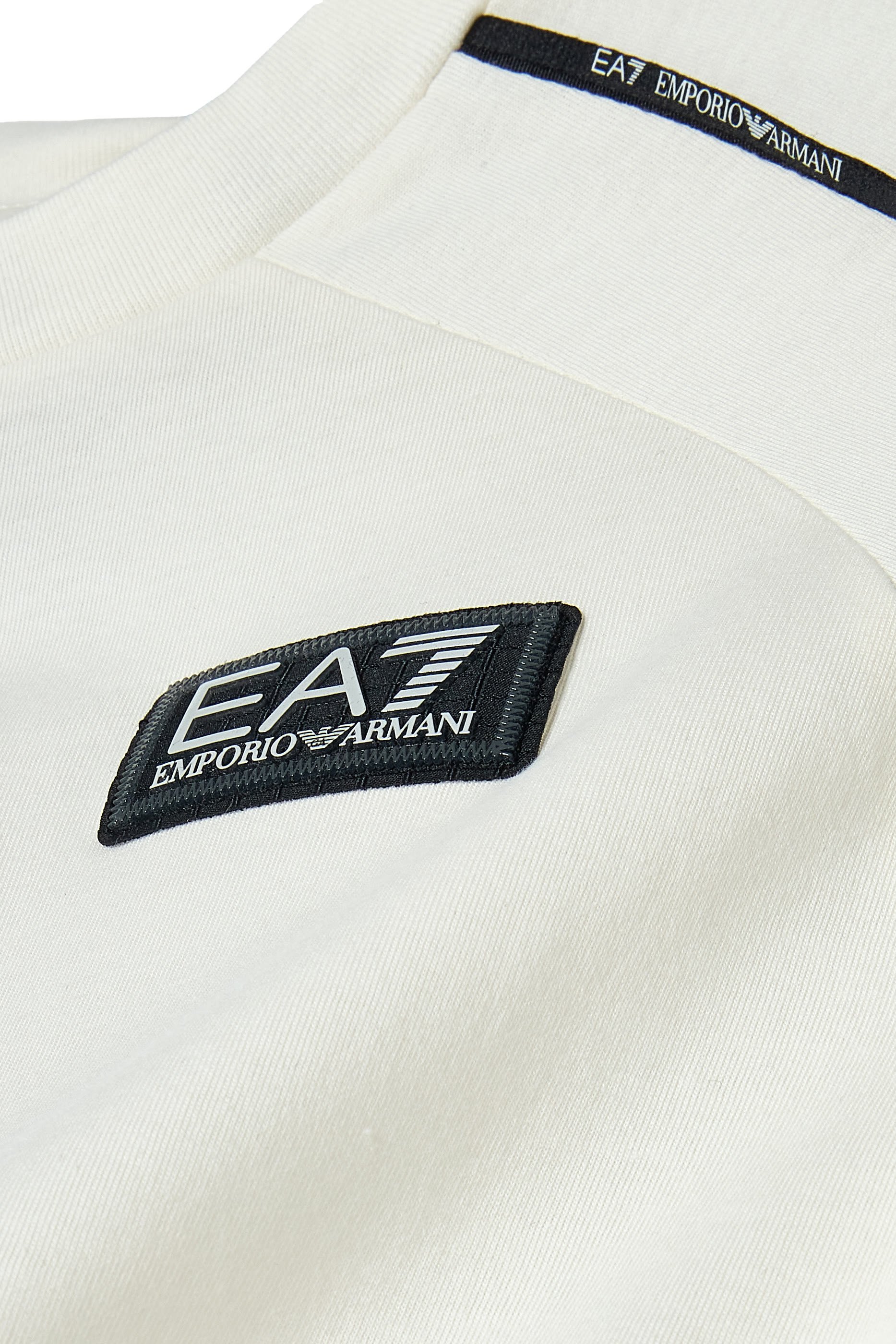 تيشيرت بشريط شعار الماركة للأطفال