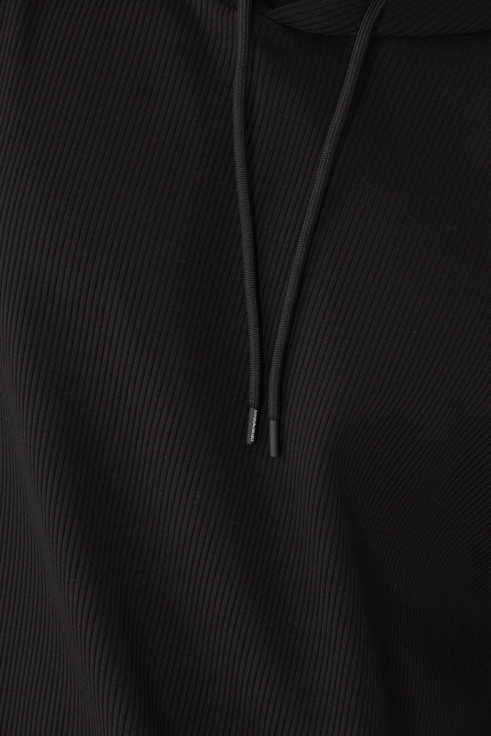 سويت شيرت بغطاء رأس ونقشة شعار الماركة بحجم صغير