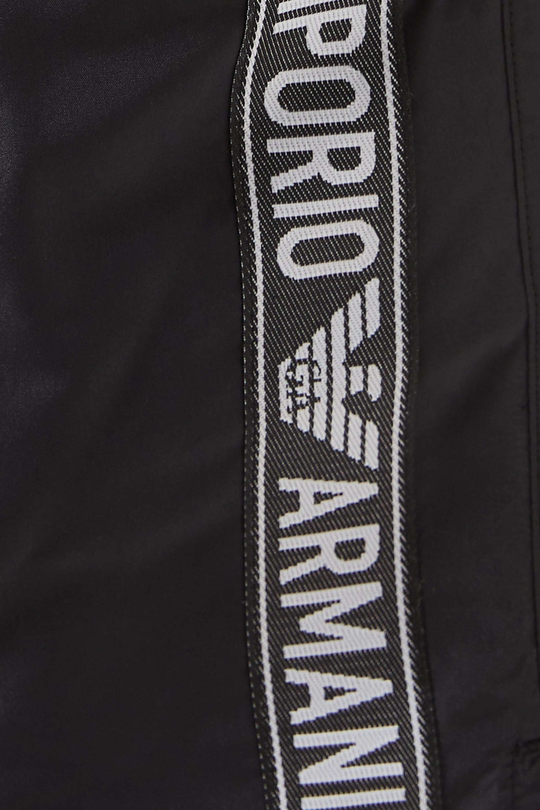 شورت سباحة قماش معاد تدويره