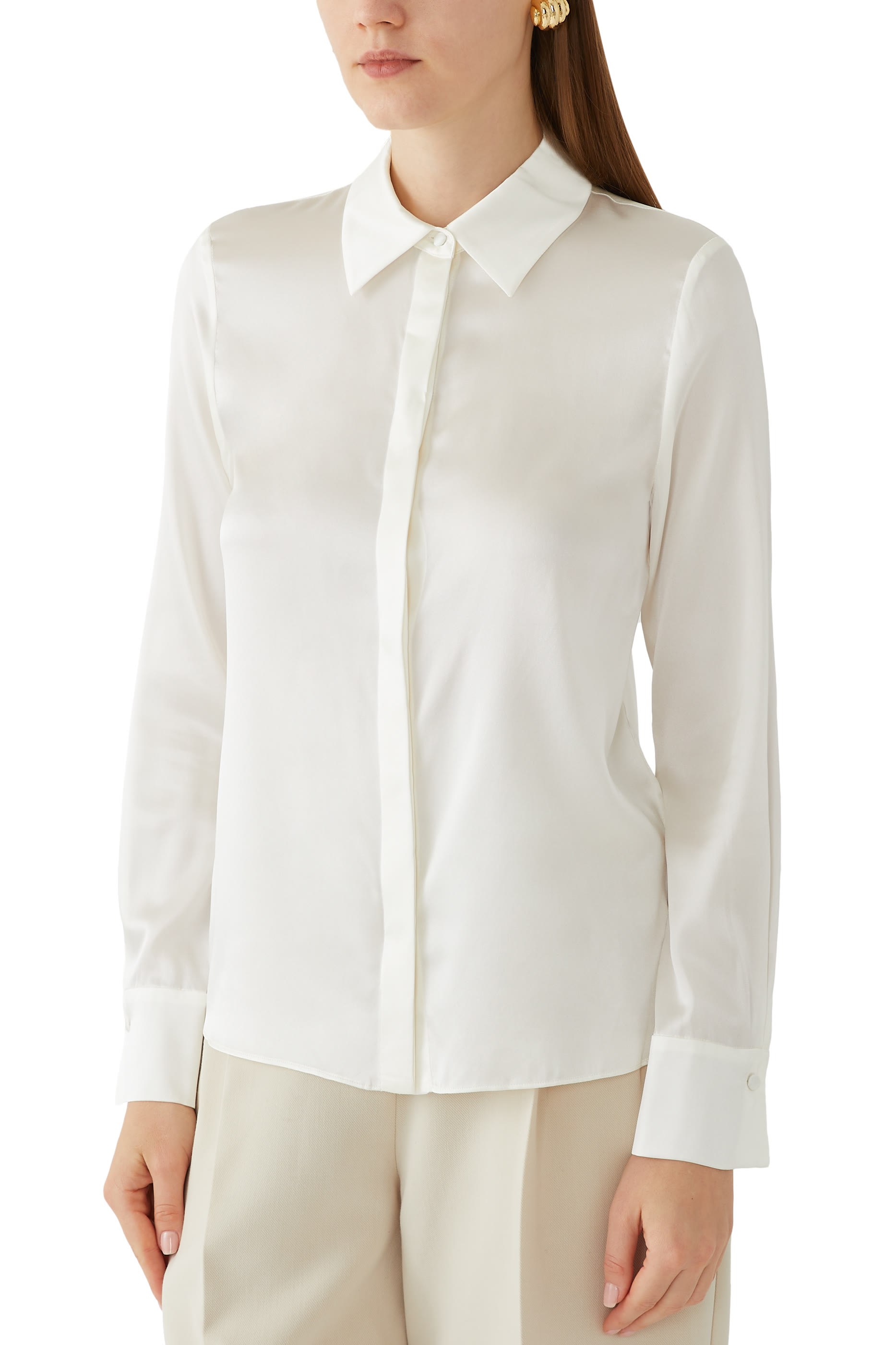 قميص برادي بقصة ضيقة بأزرار