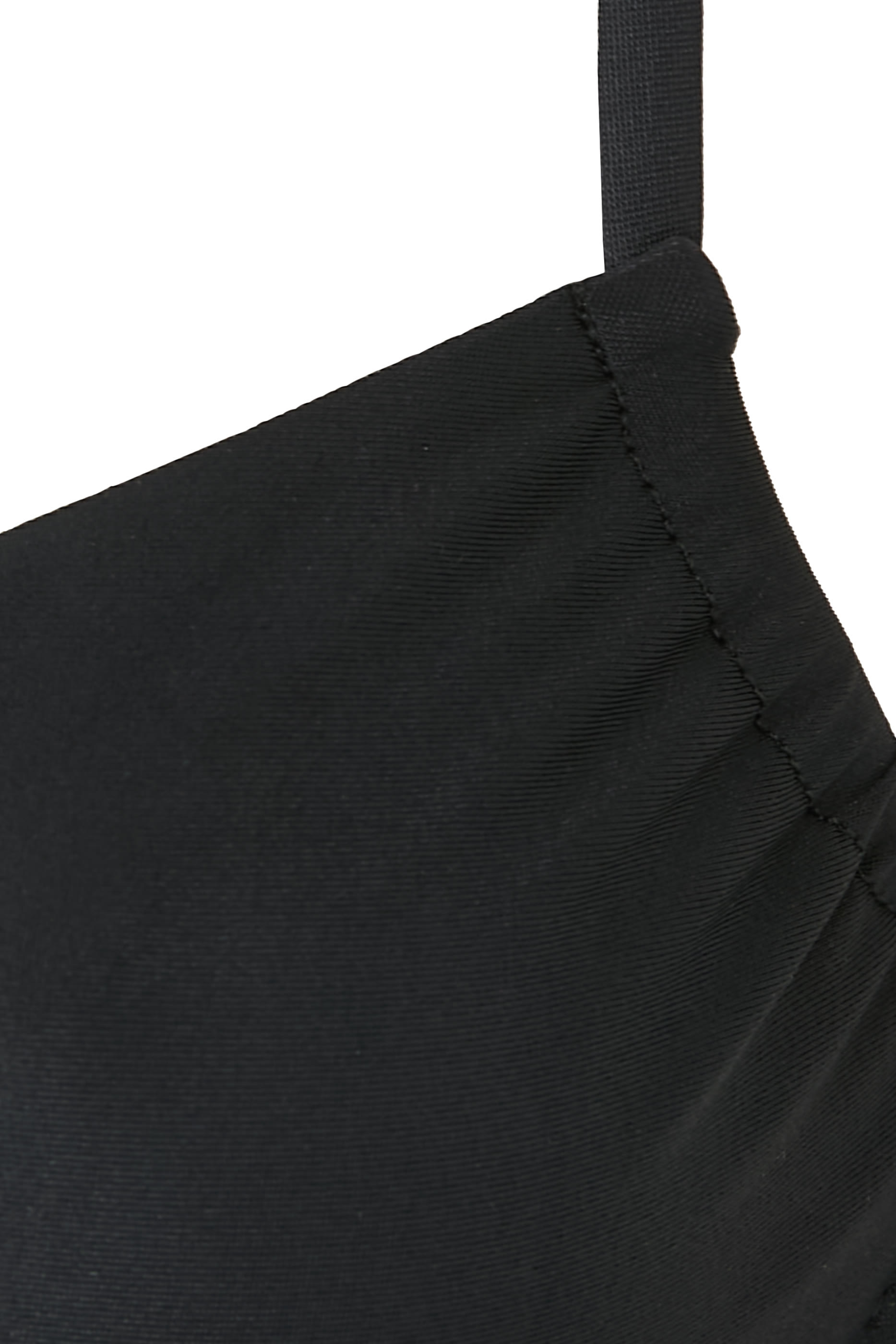 قطعة بيكيني علوية بتصميم بلكونيت 