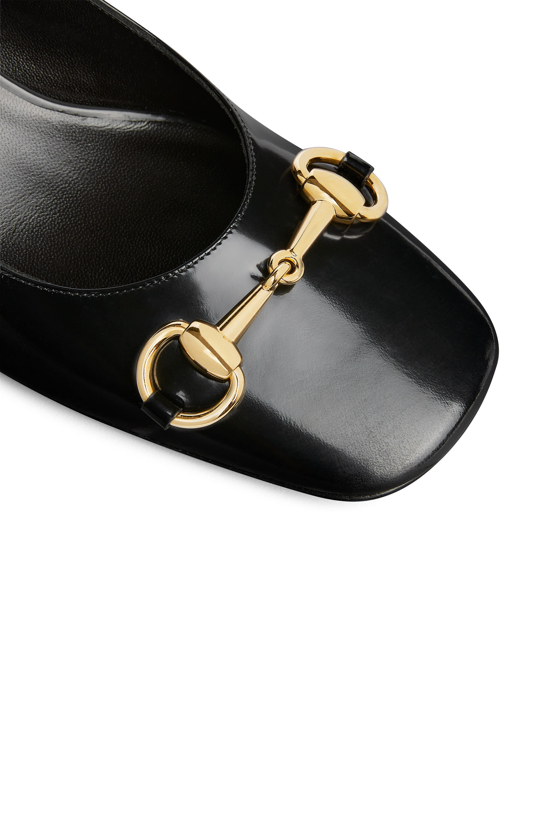 حذاء سينيورا كلاسيكي 55