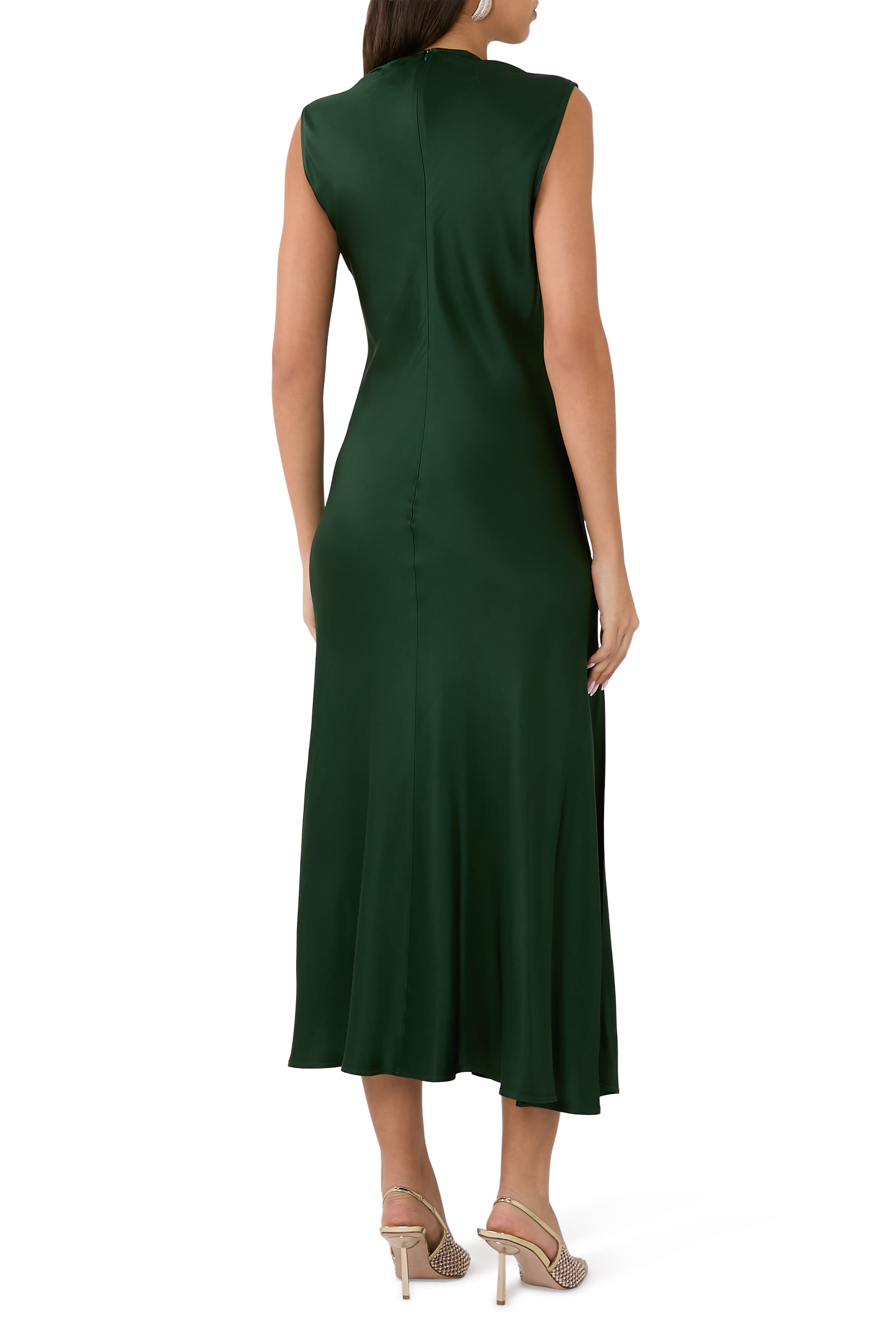 فستان سهرة بلا أكمام بياقة درابيه ساتان