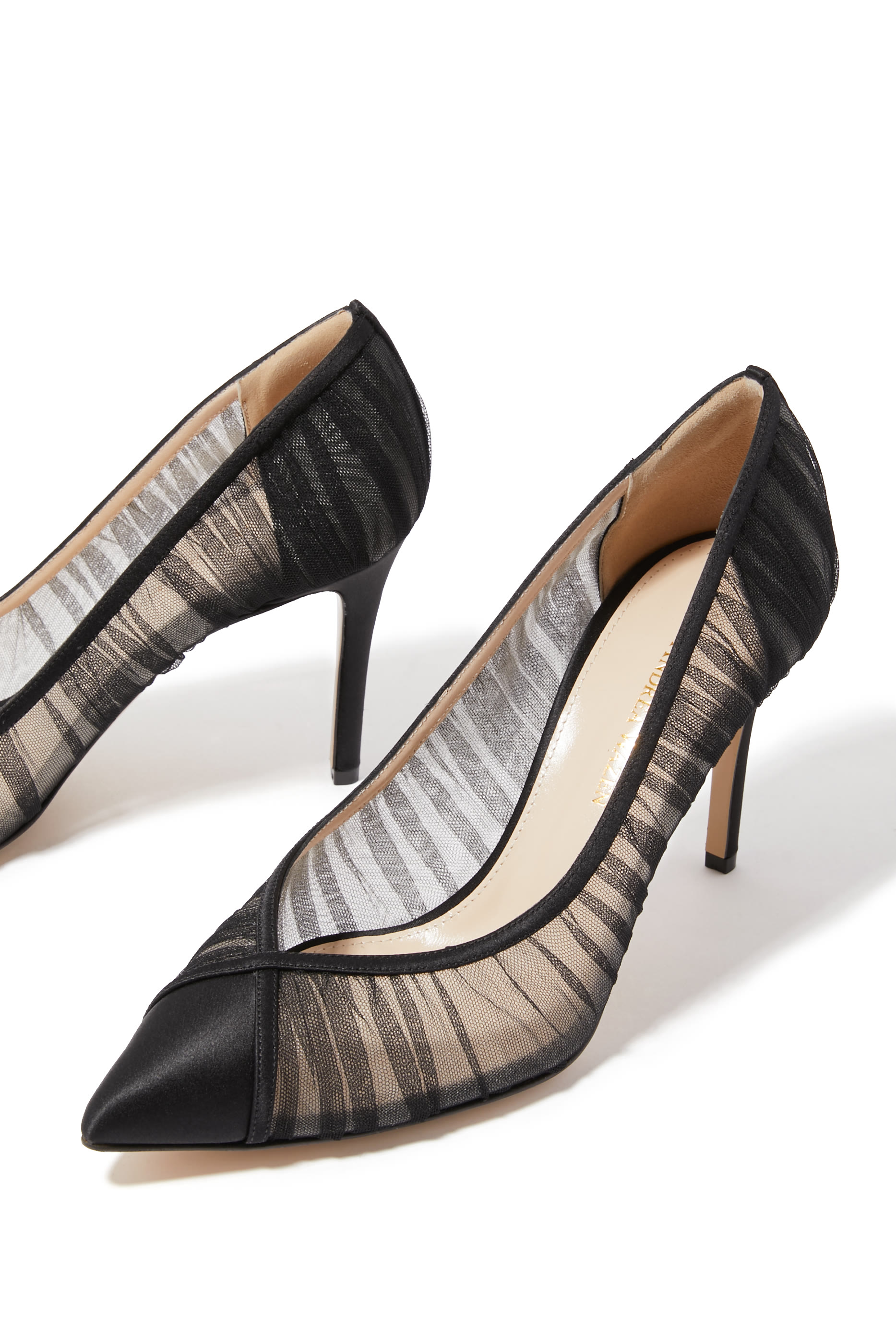 حذاء نورا 85 كلاسيكي