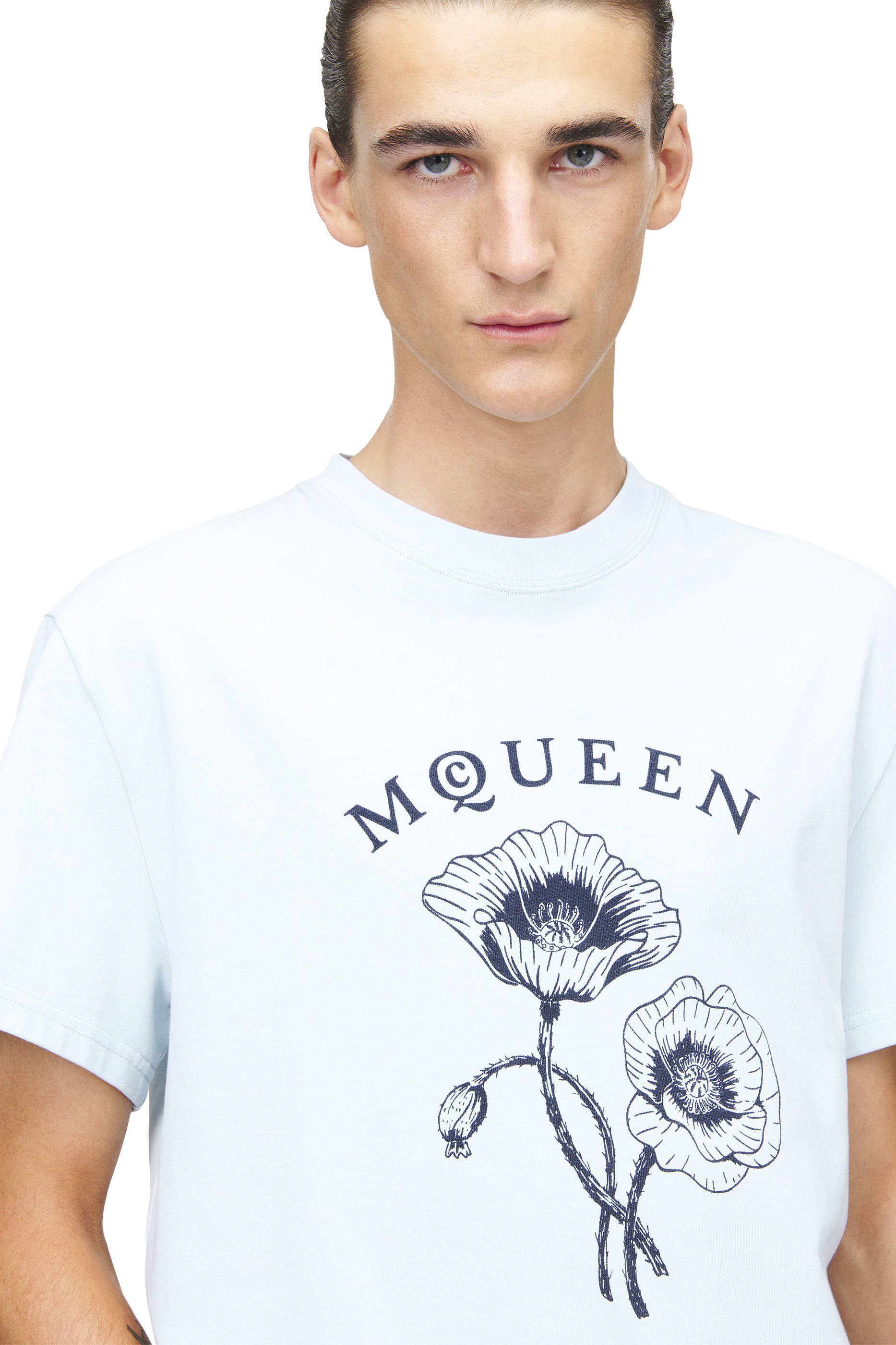 تيشيرت بنقشة زهرة الخشخاش