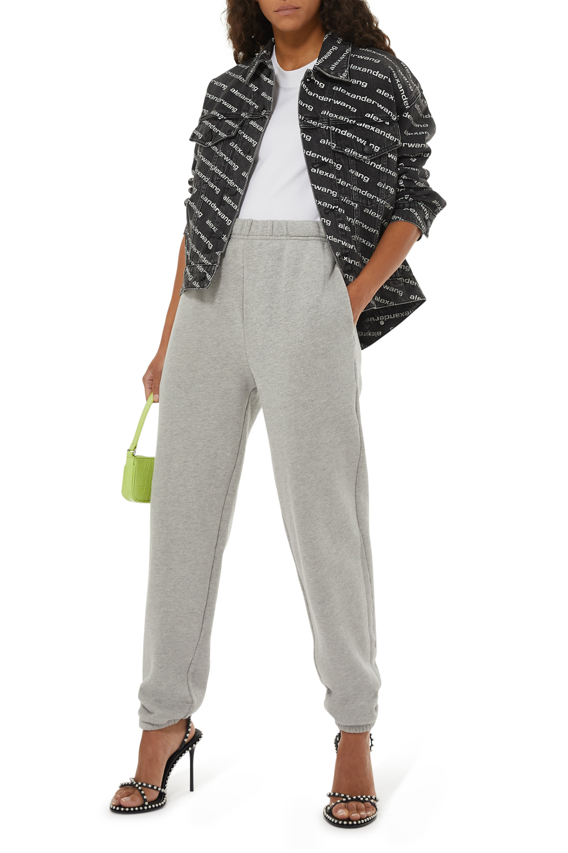 تي شيرت قصير بأكمام واسعة