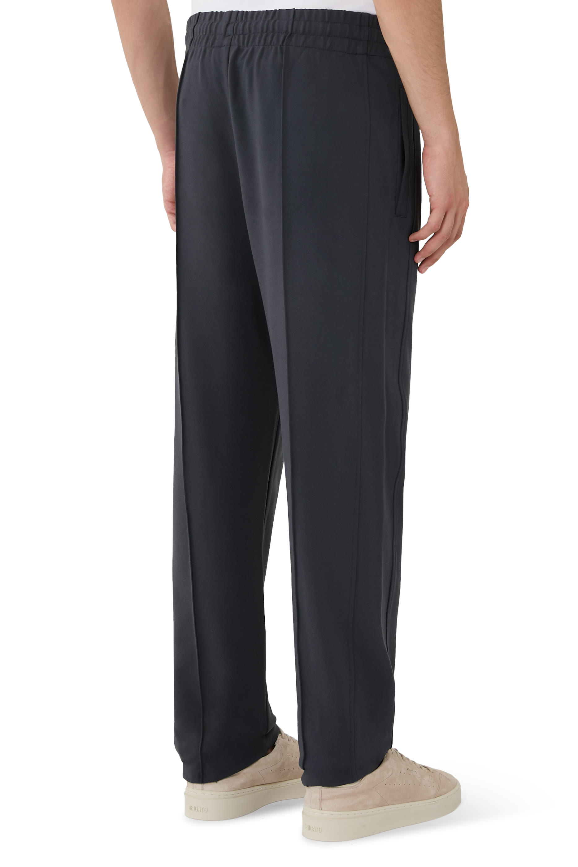 بنطال بقصة ساق مستقيمة