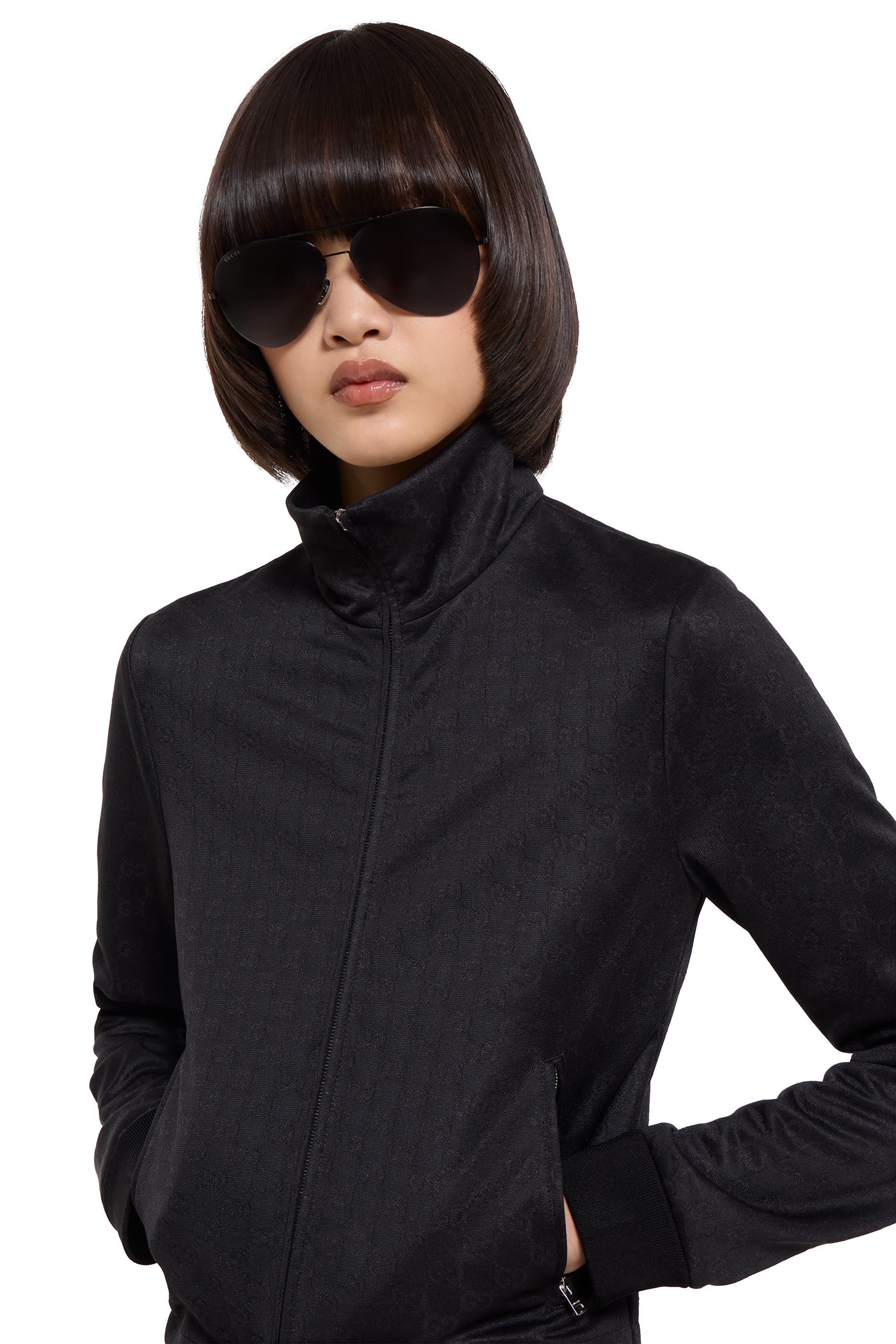 جاكيت بسحاب جيرسيه بشعار الماركة