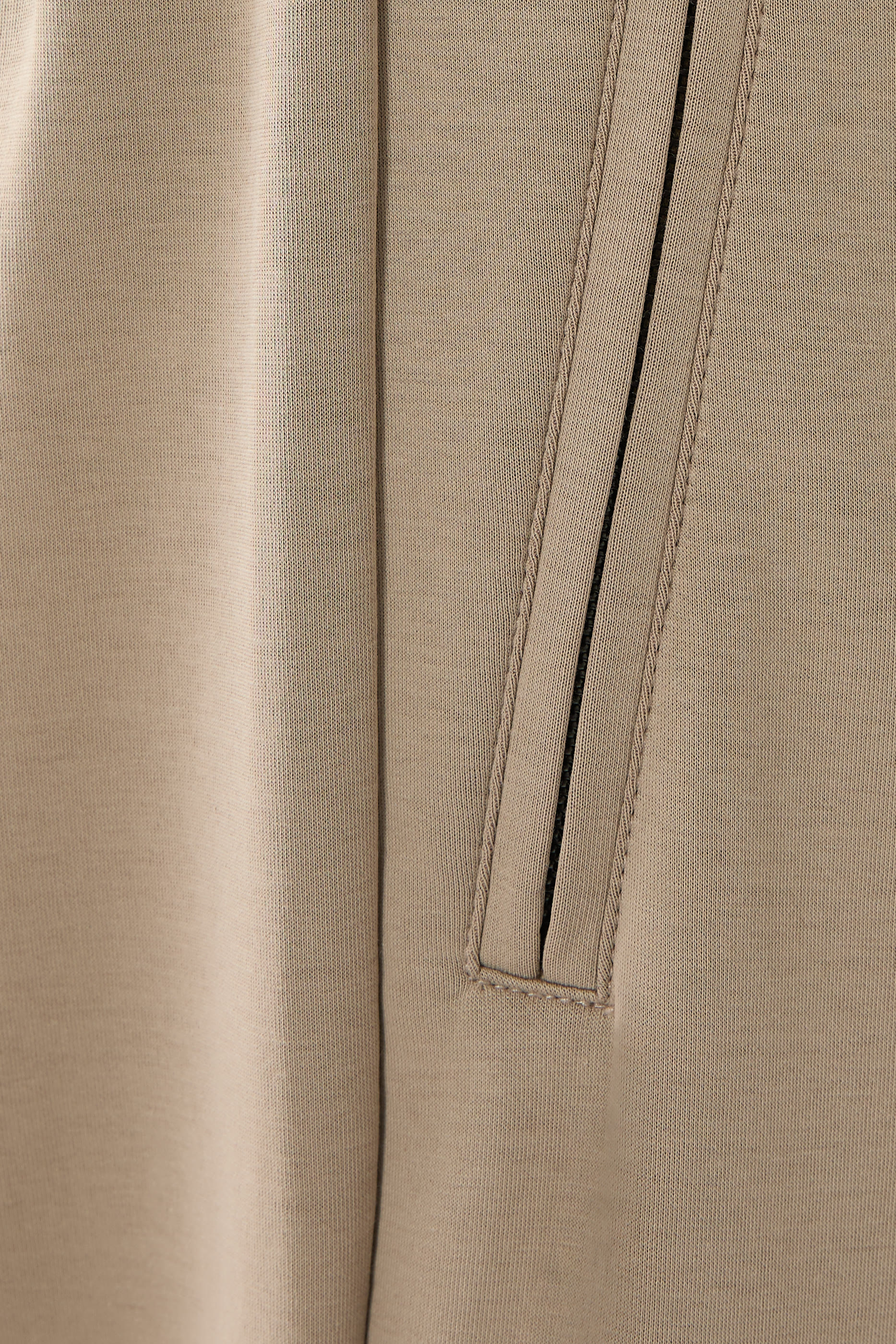 بنطال يوتيلتي إيدج جيرسيه