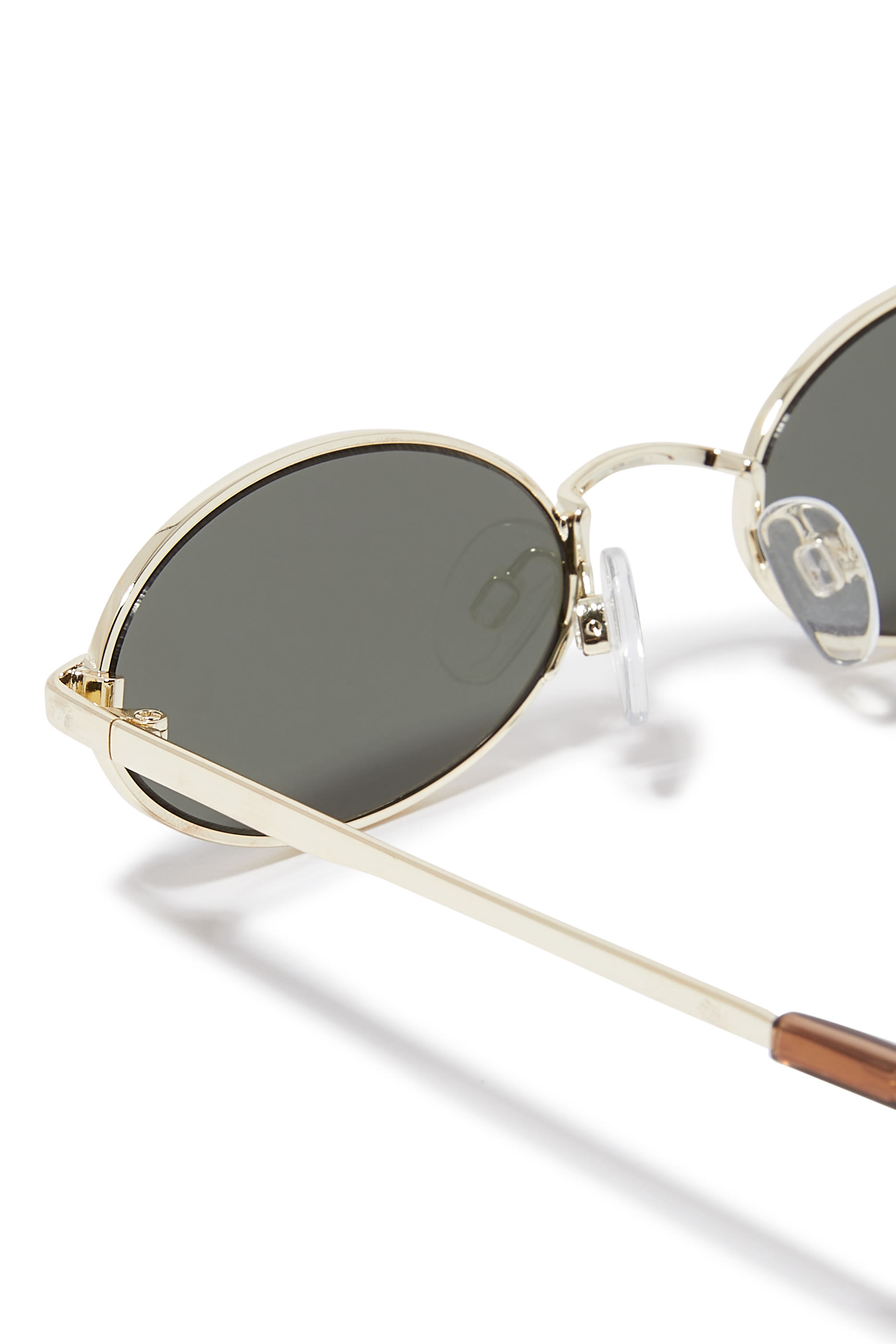 نظارة شمسية لوف نراين ال تي دي إي دي تي