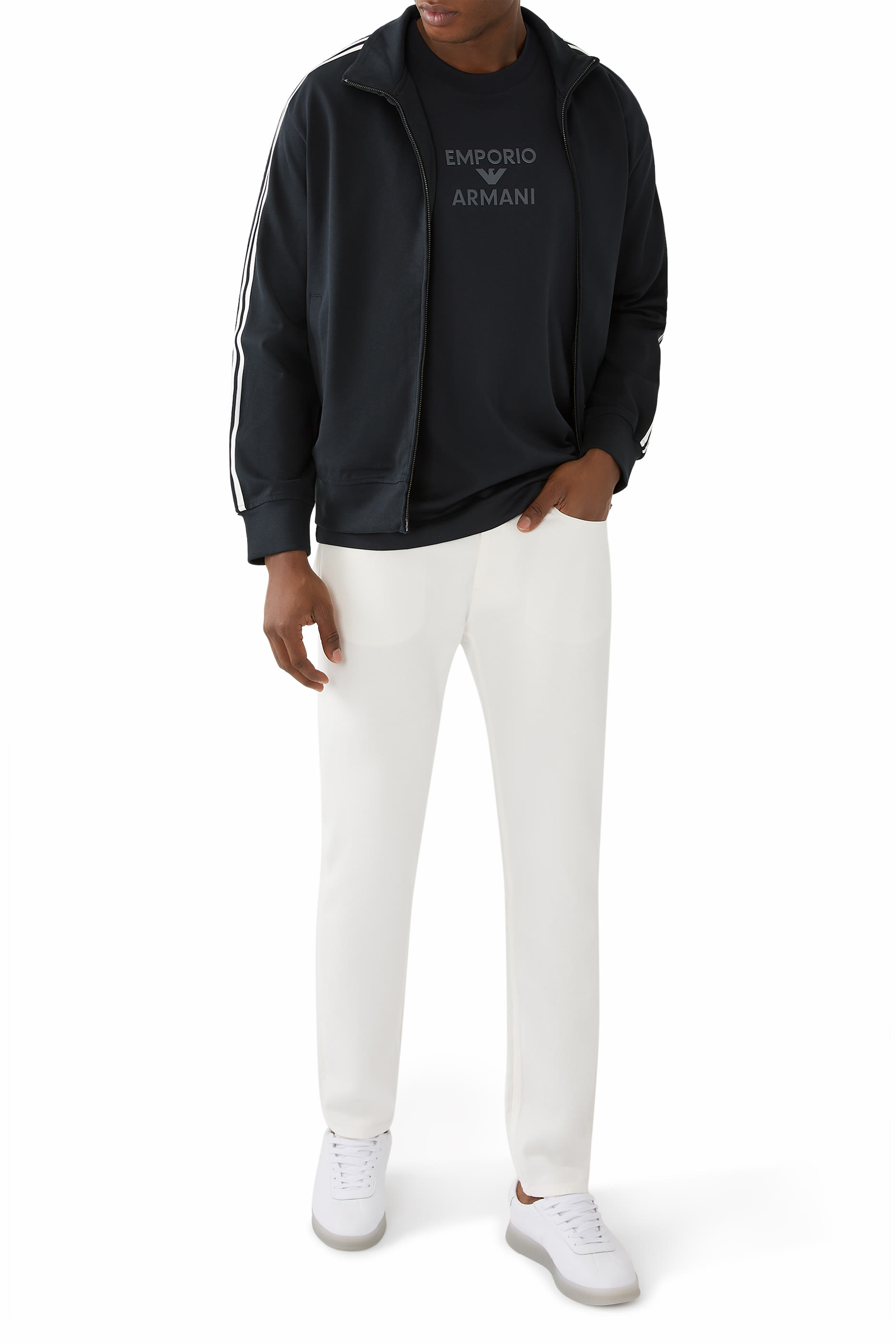 تيشيرت بشعار الماركة قطن