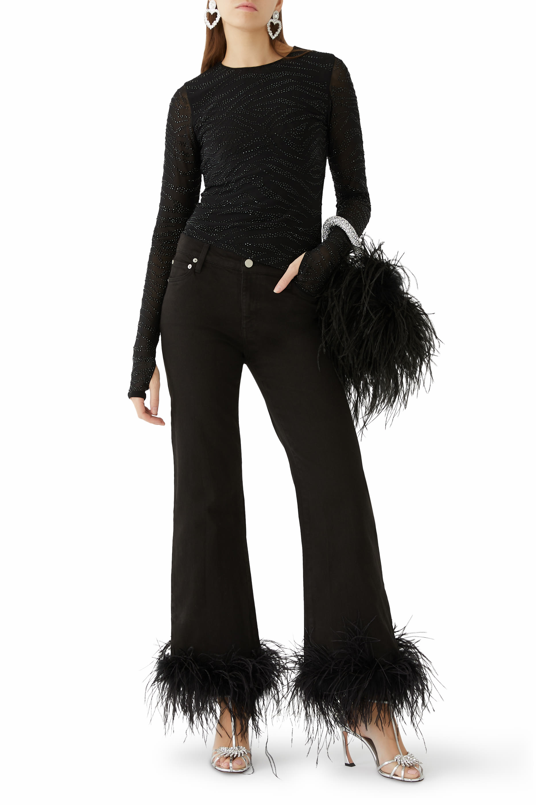 بلوزة ديلاينا بتطريزات