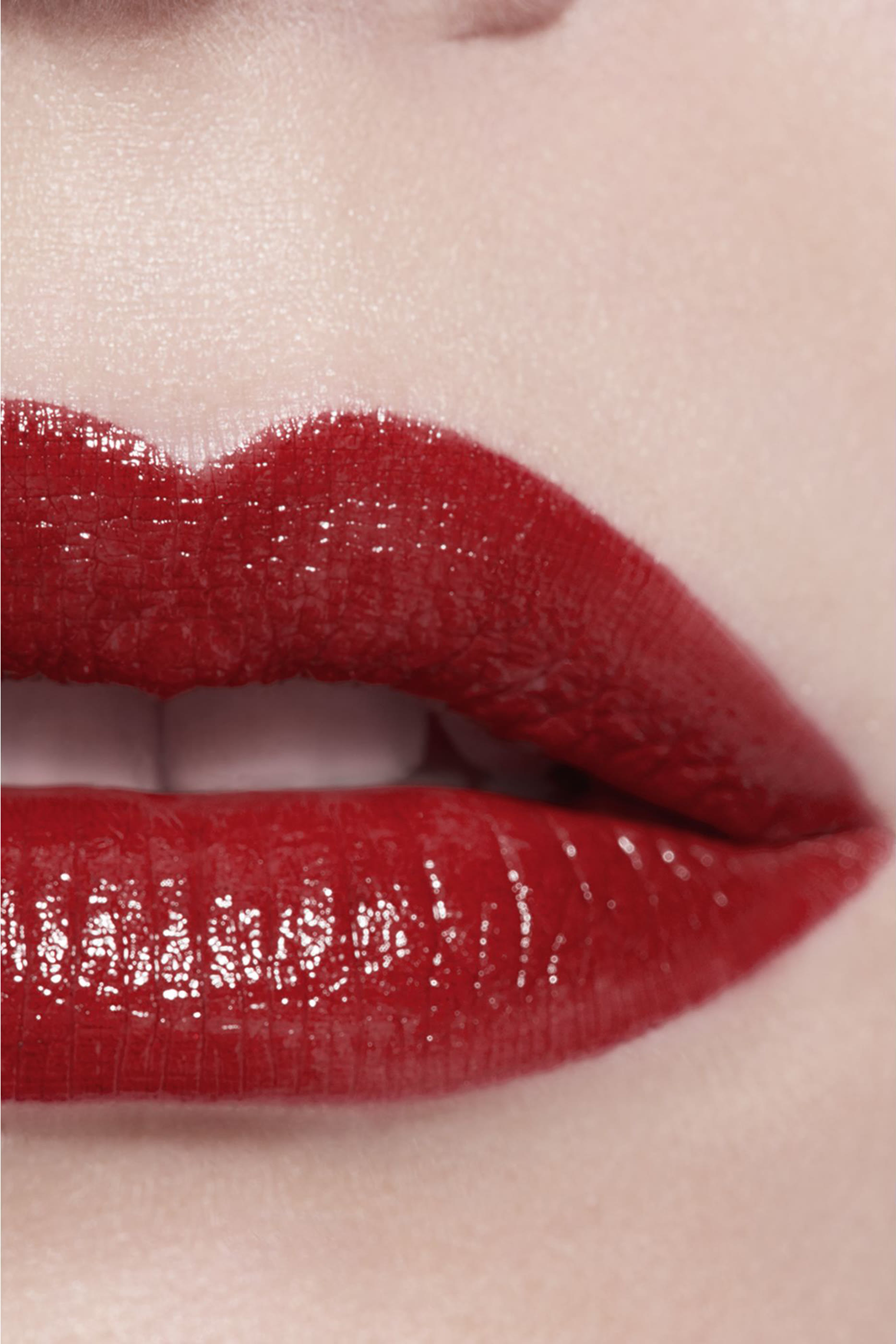 أحمر شفاه لامع Rouge Coco يدوم طويلا